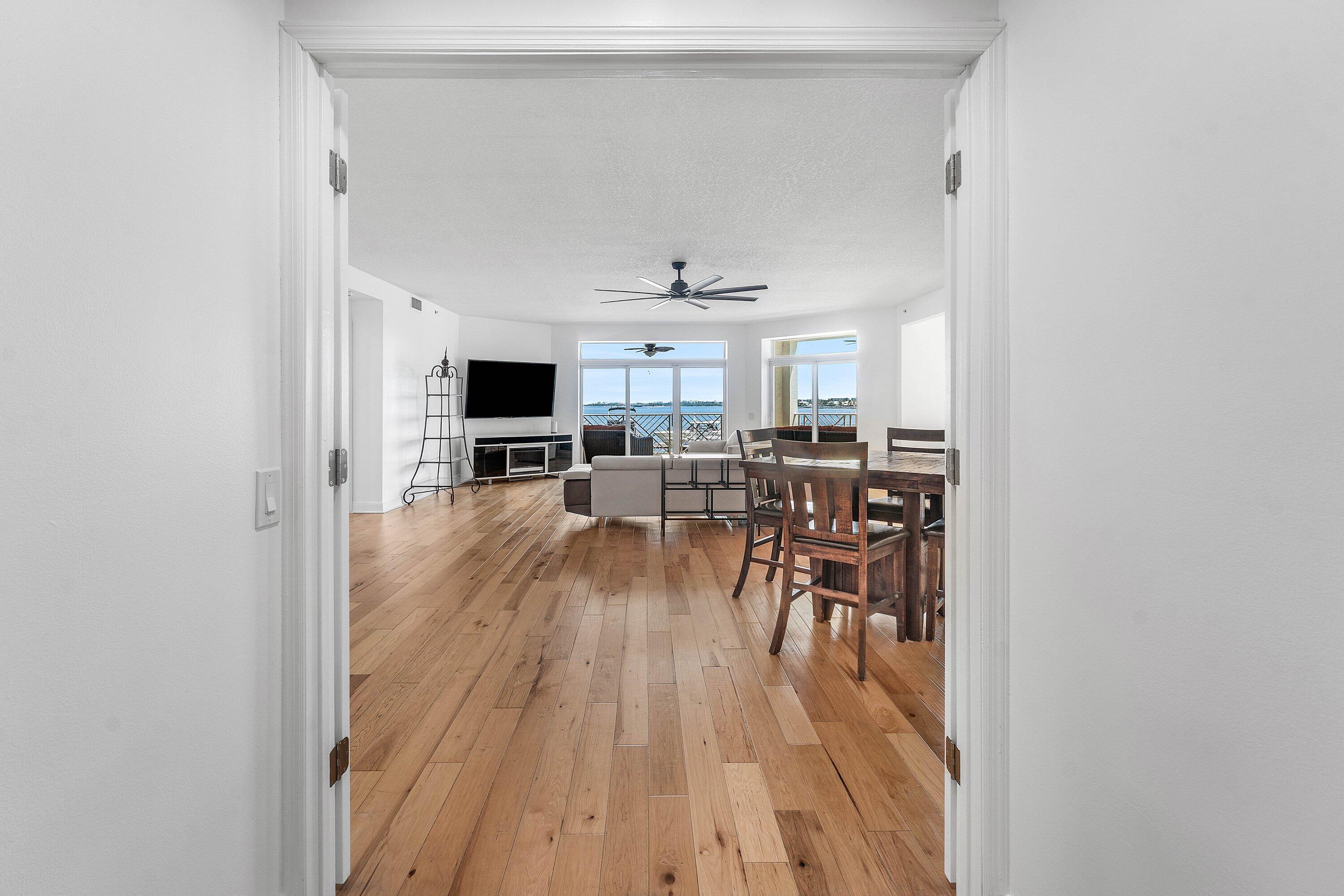 309 E Ocean #103, Lantana FL 33462
