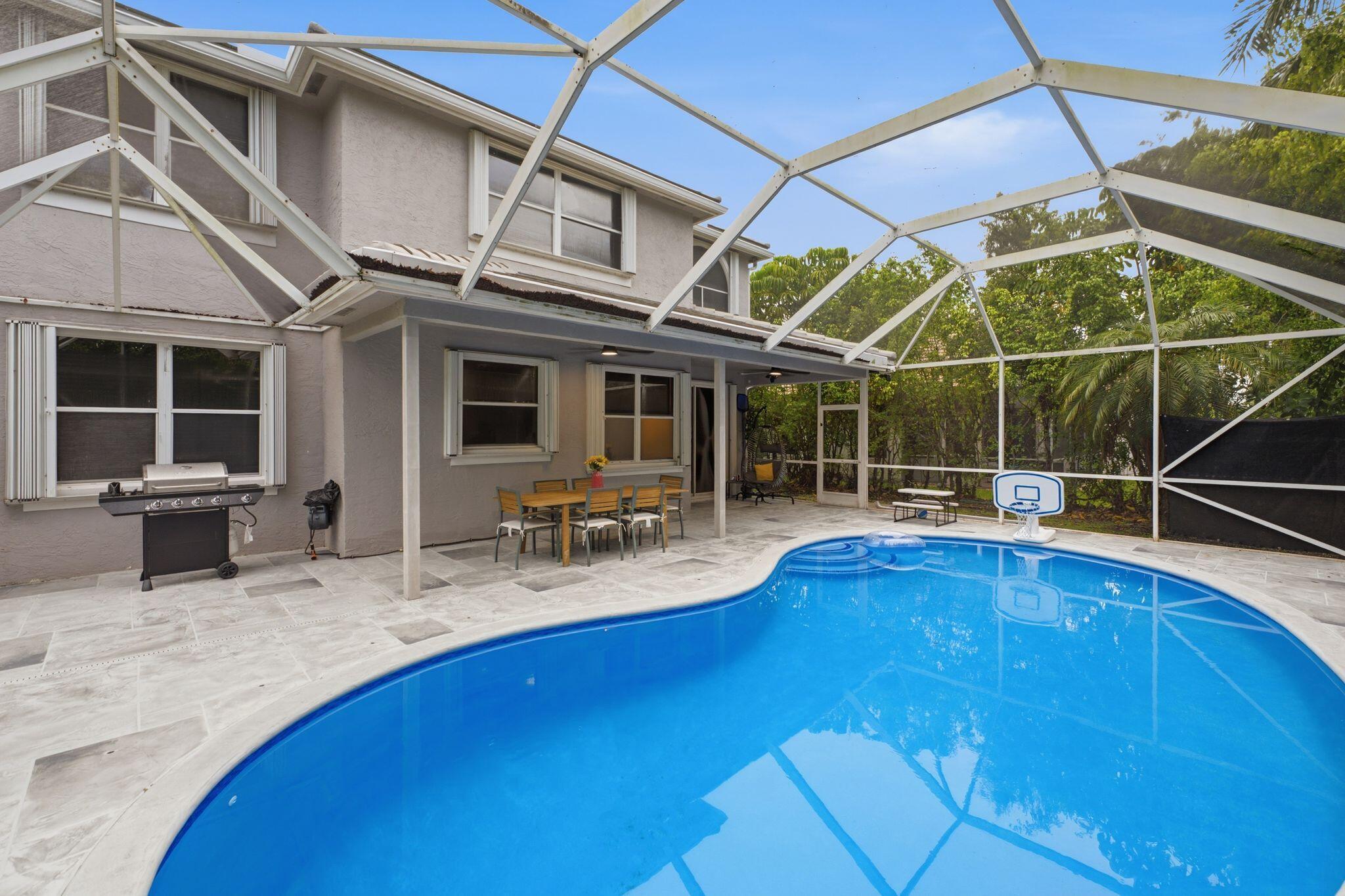 12172 Glenmore, Coral Springs FL 33071