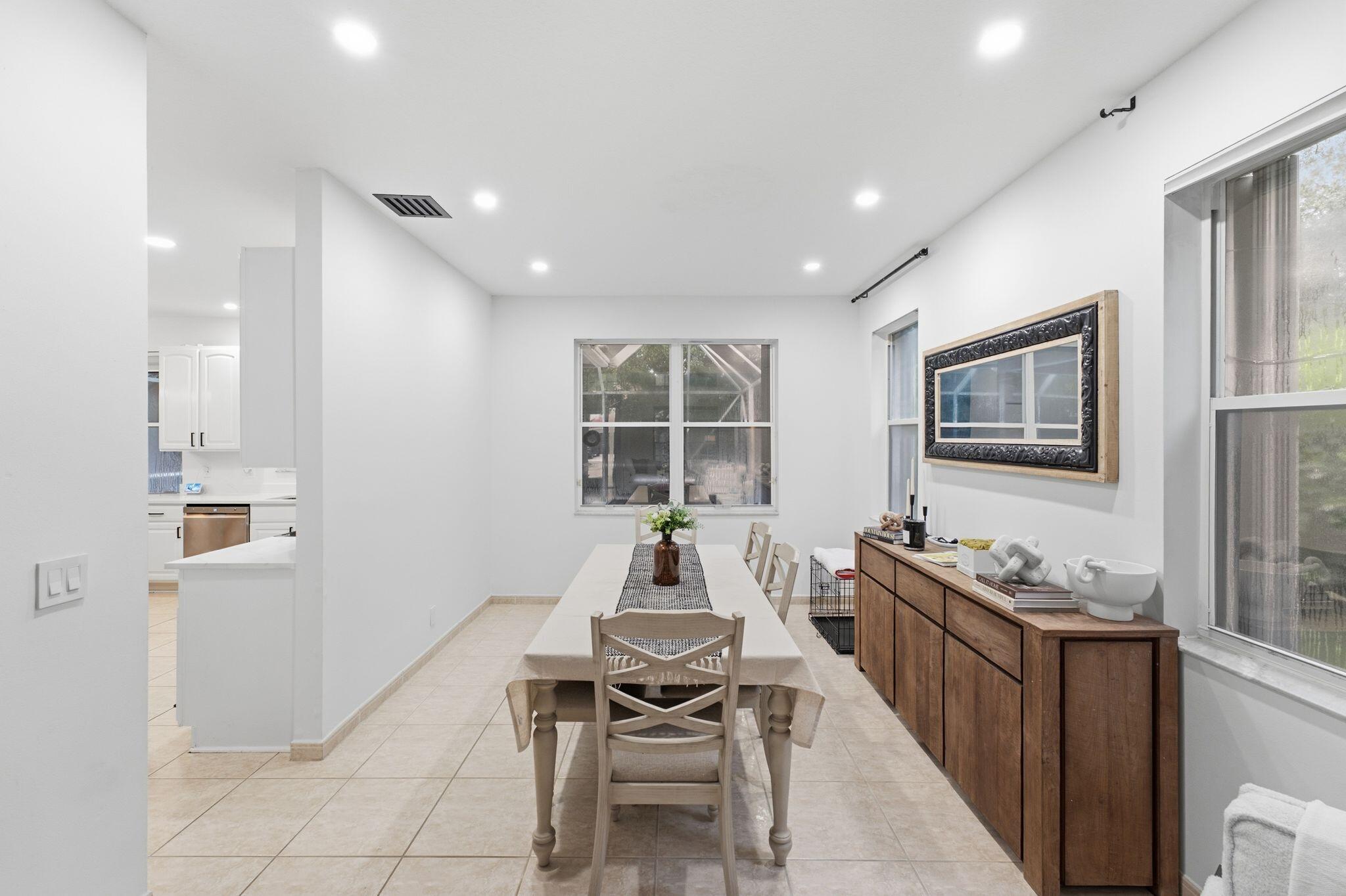 12172 Glenmore, Coral Springs FL 33071