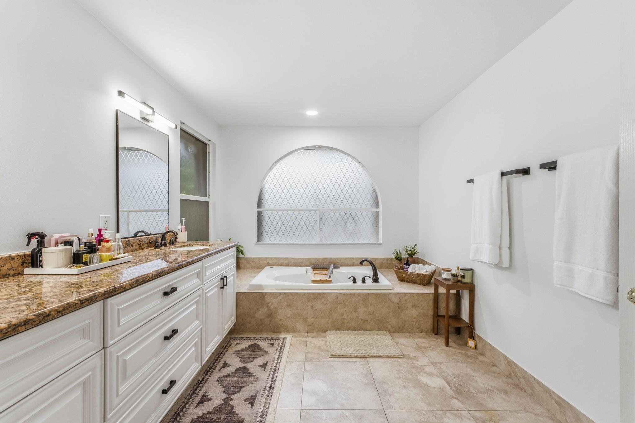 12172 Glenmore, Coral Springs FL 33071