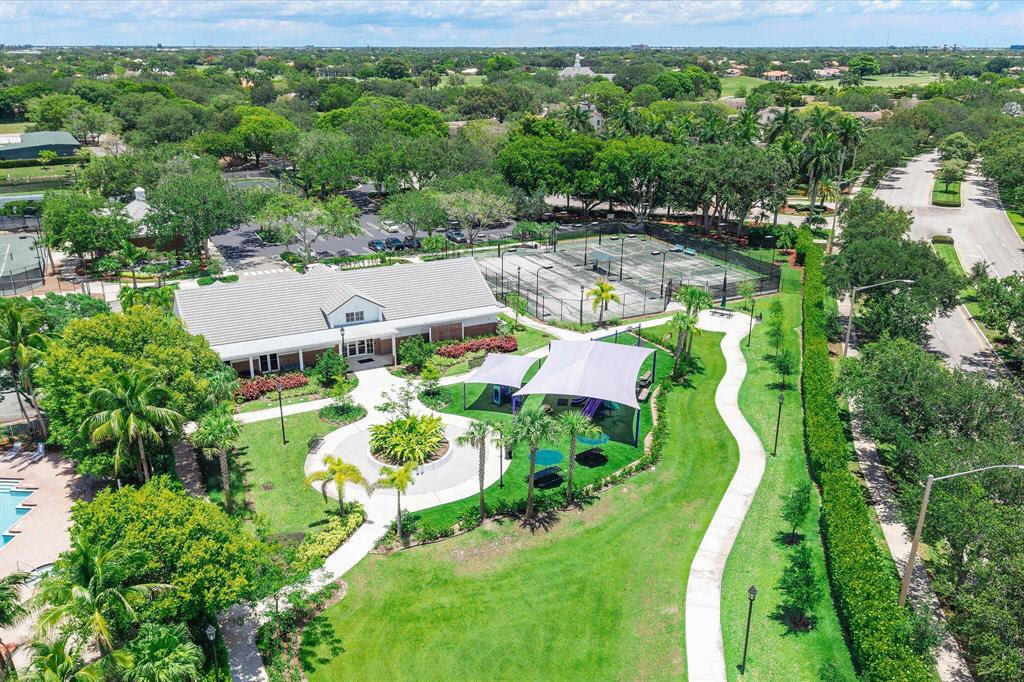 12172 Glenmore, Coral Springs FL 33071