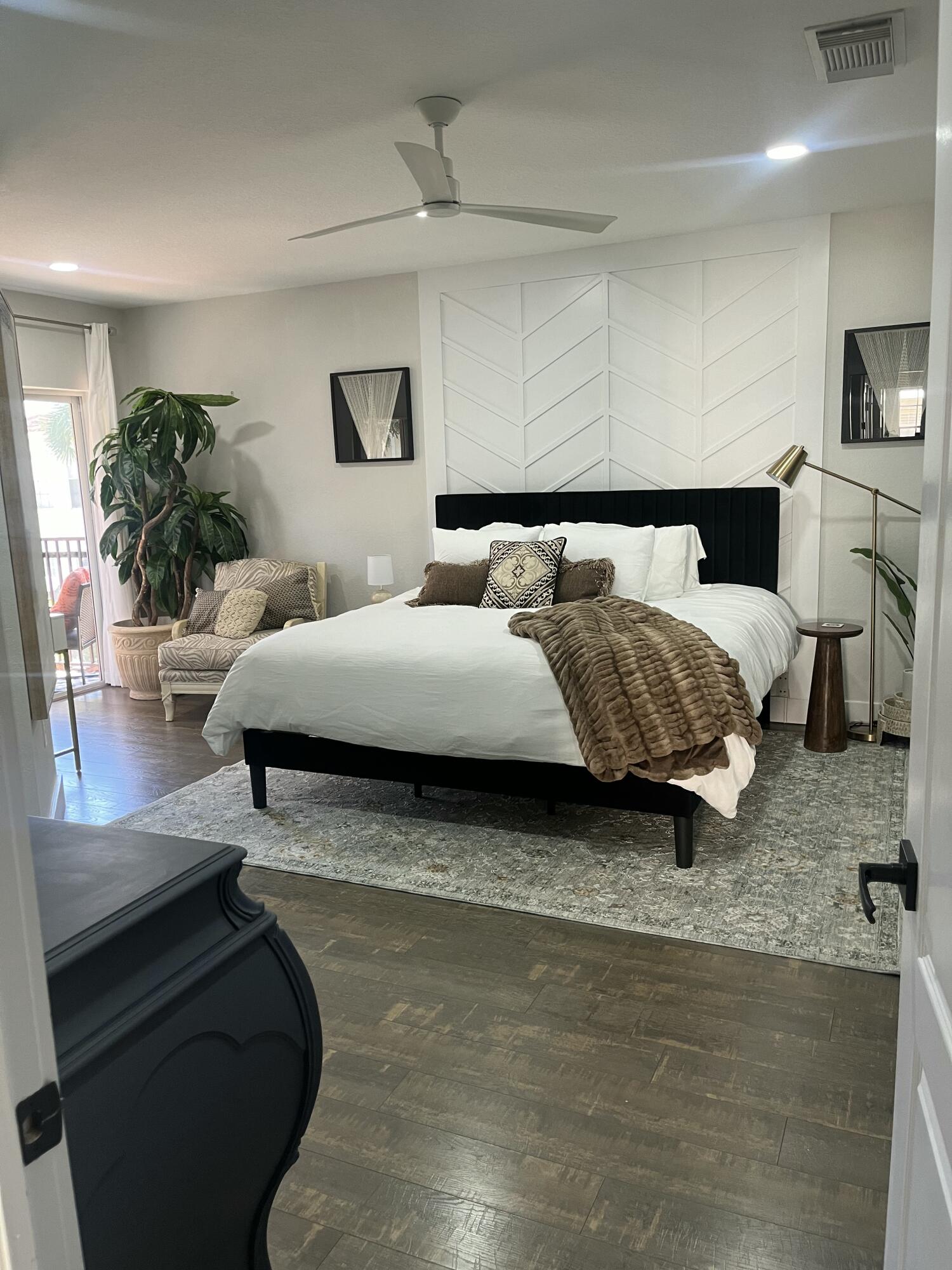 1910 Belmont, Boynton Beach FL 33436