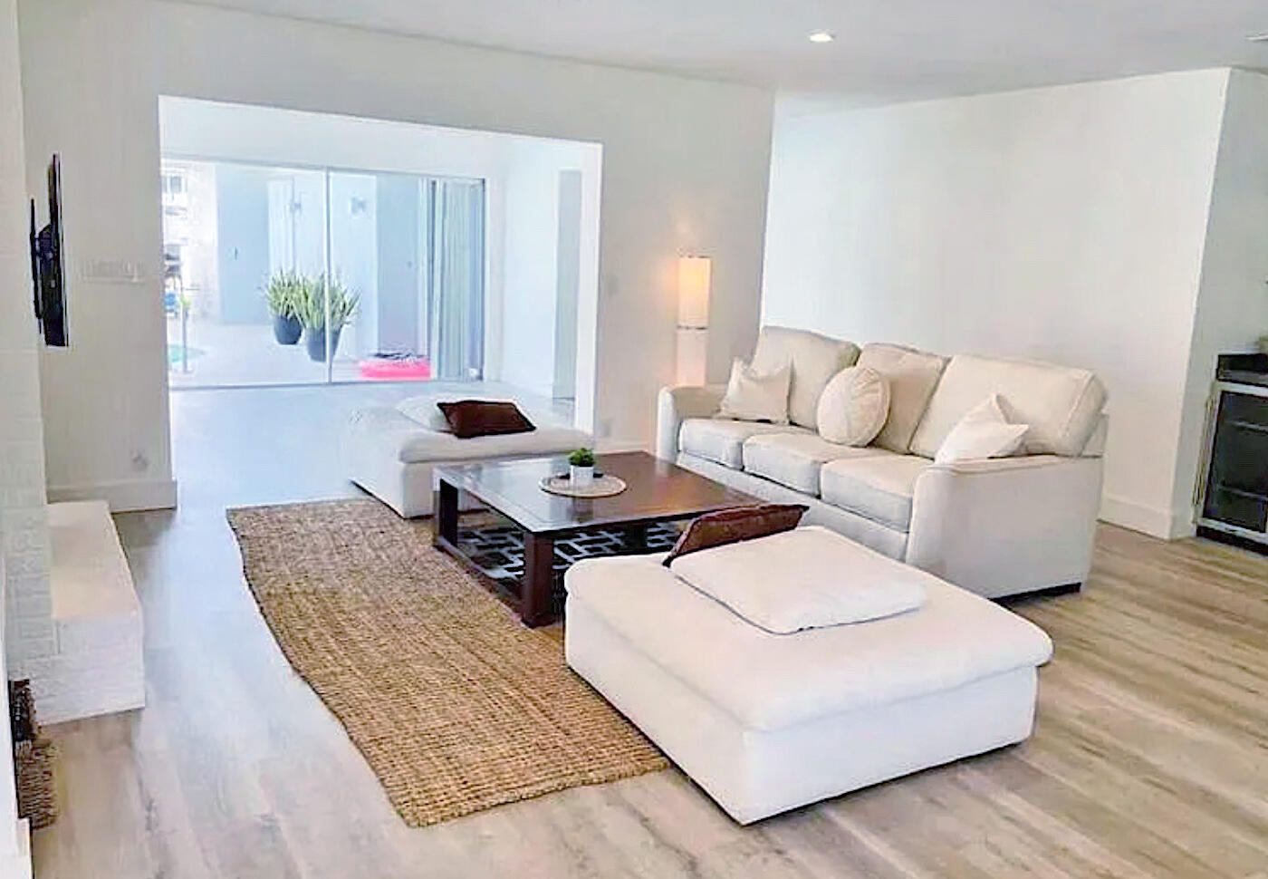 1919 Sunrise Key, Fort Lauderdale FL 33304