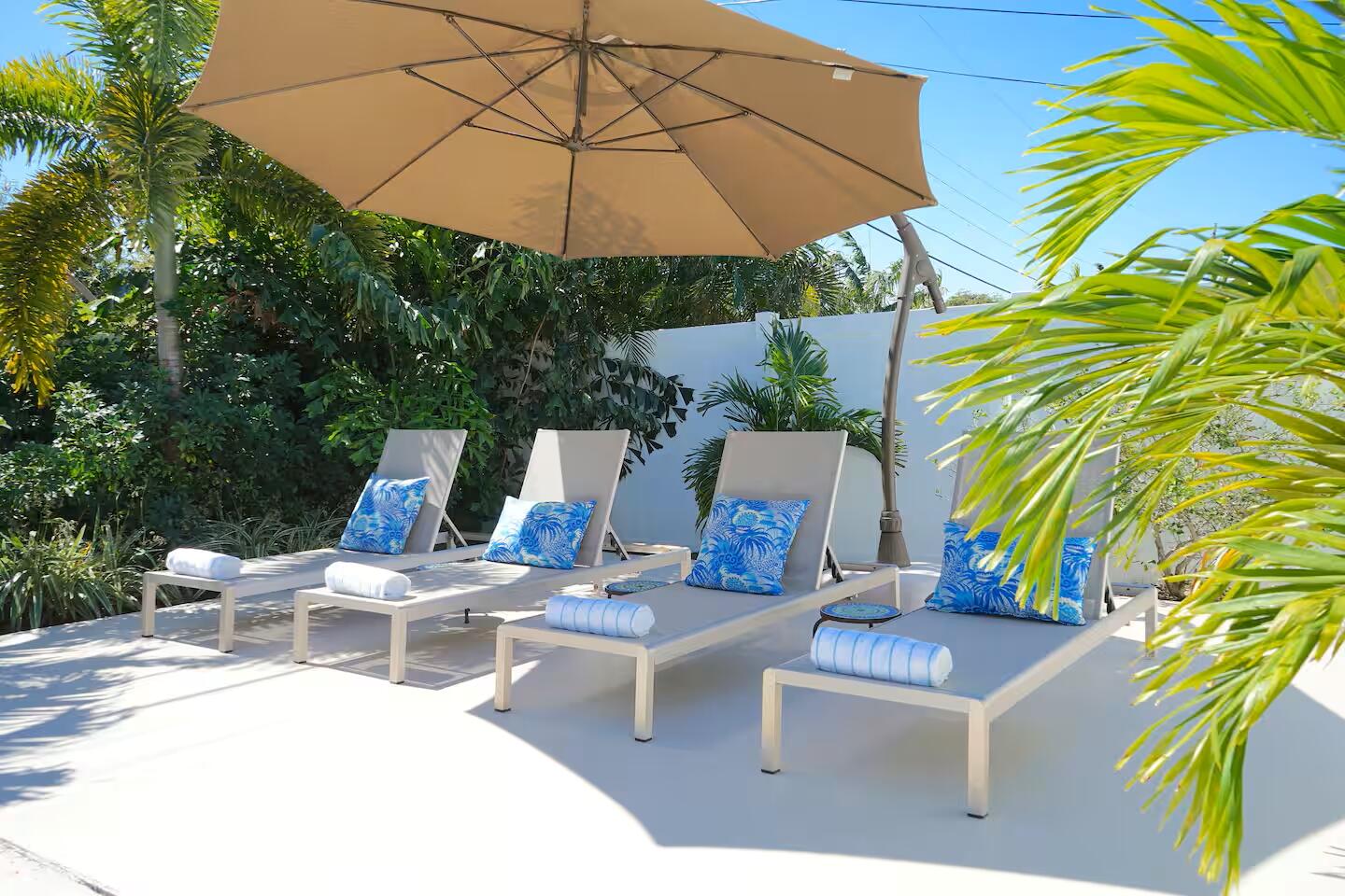 2060 Coco Palm, Lauderdale By The Sea FL 33062