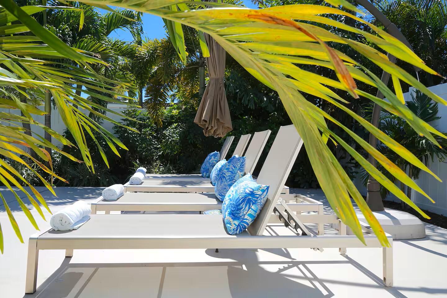 2060 Coco Palm, Lauderdale By The Sea FL 33062