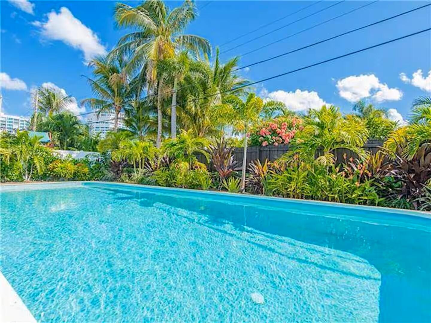 2060 Coco Palm, Lauderdale By The Sea FL 33062
