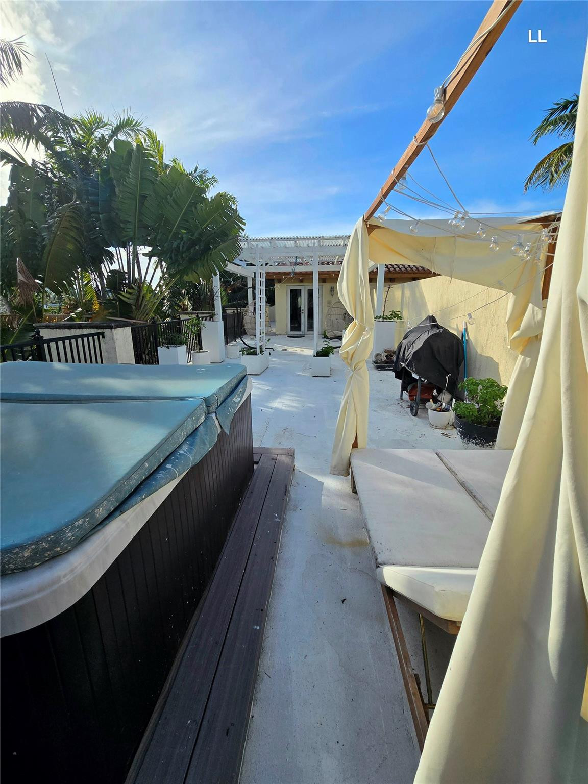 808 N Victoria Park #0, Fort Lauderdale FL 33304