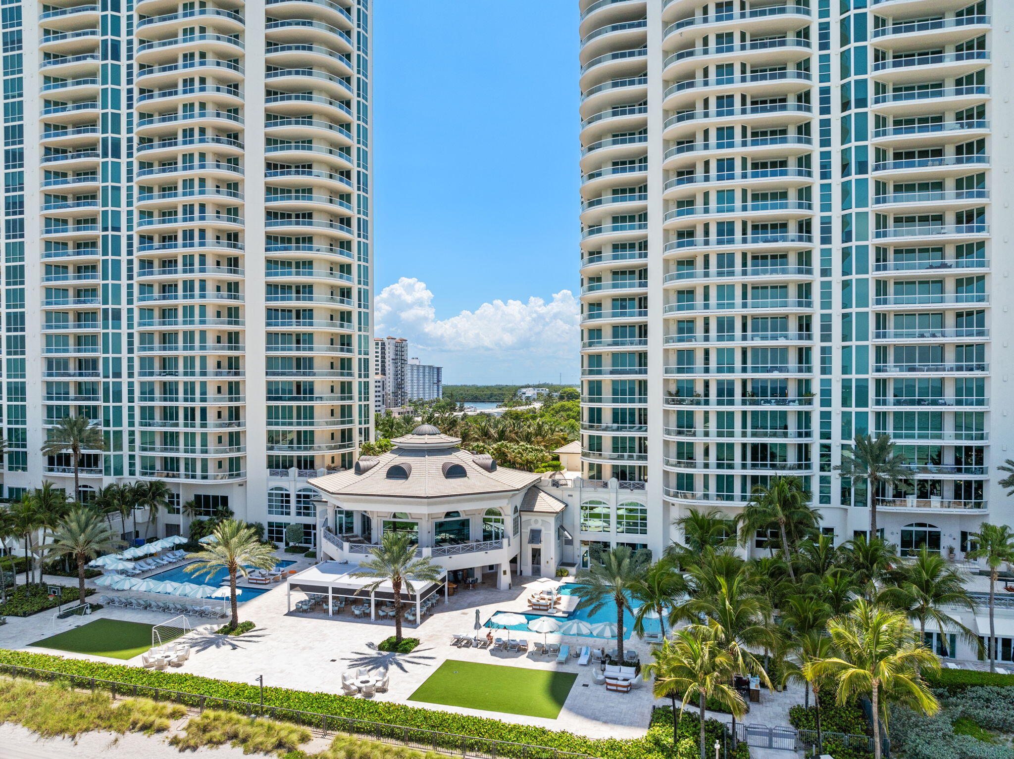 16051 Collins #1902, Sunny Isles Beach FL 33160