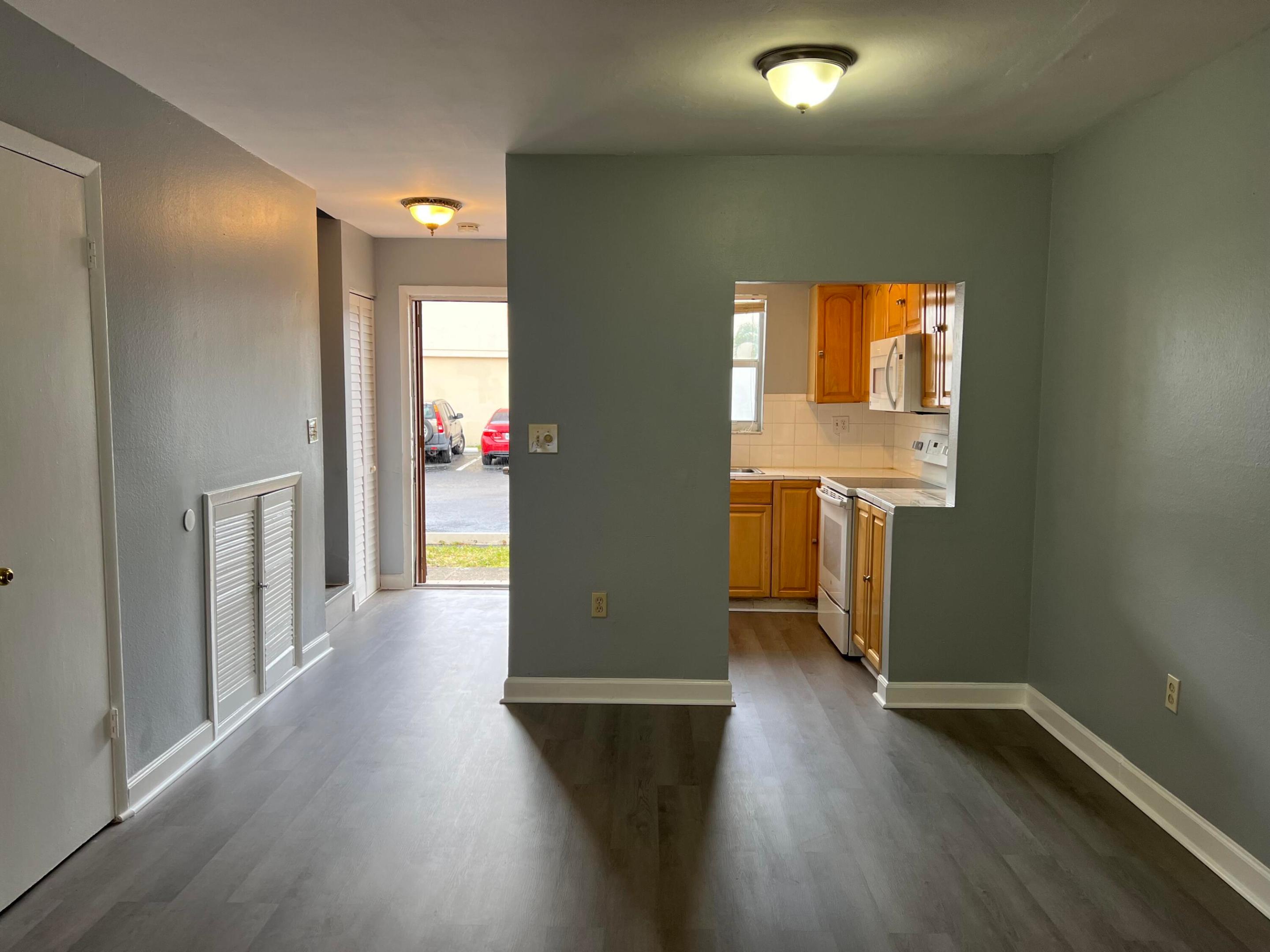 20 SW 108th #F4, Sweetwater FL 33174