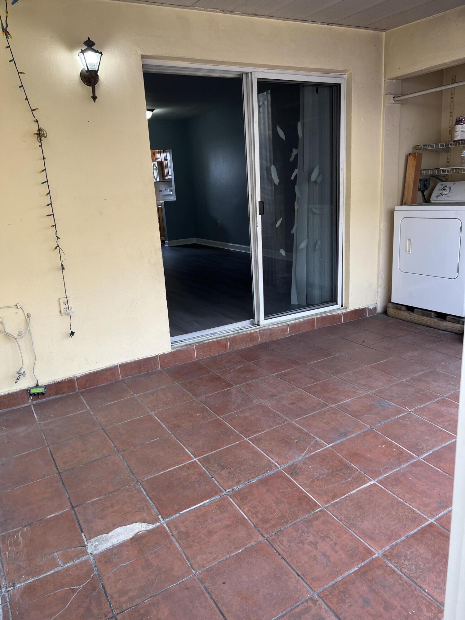 20 SW 108th #F4, Sweetwater FL 33174