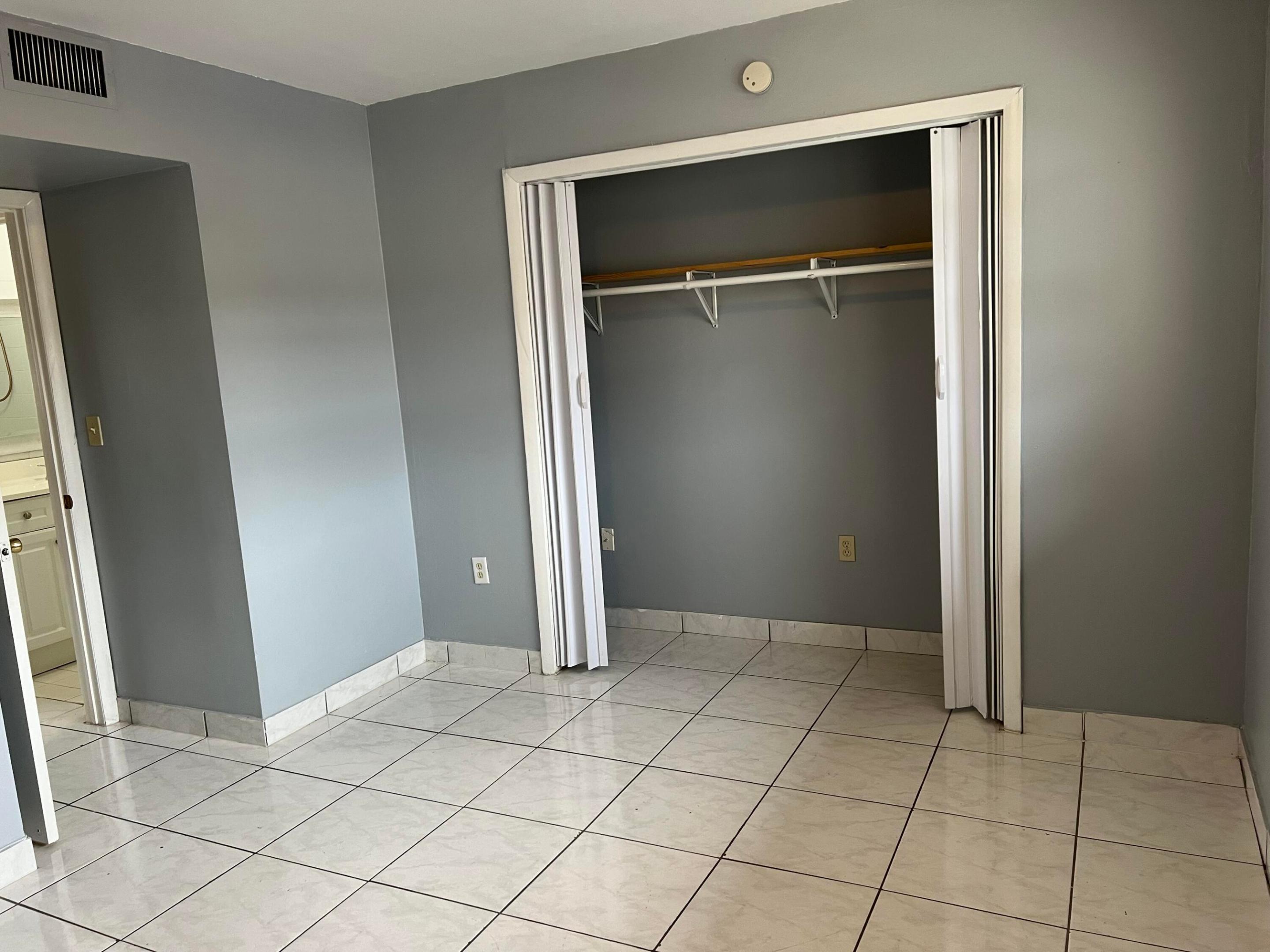20 SW 108th #F4, Sweetwater FL 33174