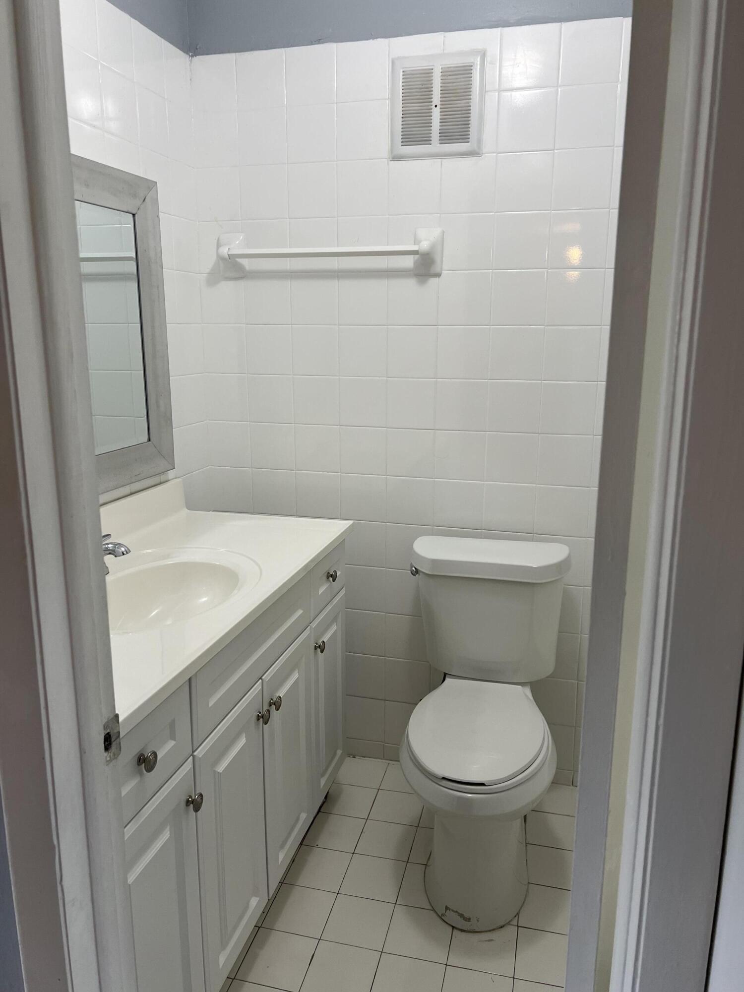 20 SW 108th #F4, Sweetwater FL 33174