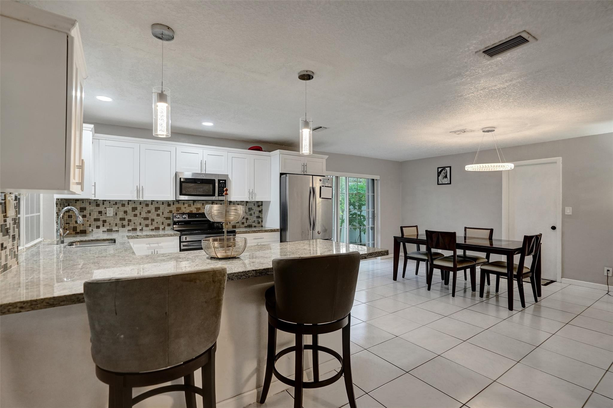 7008 NW 81st, Tamarac FL 33321