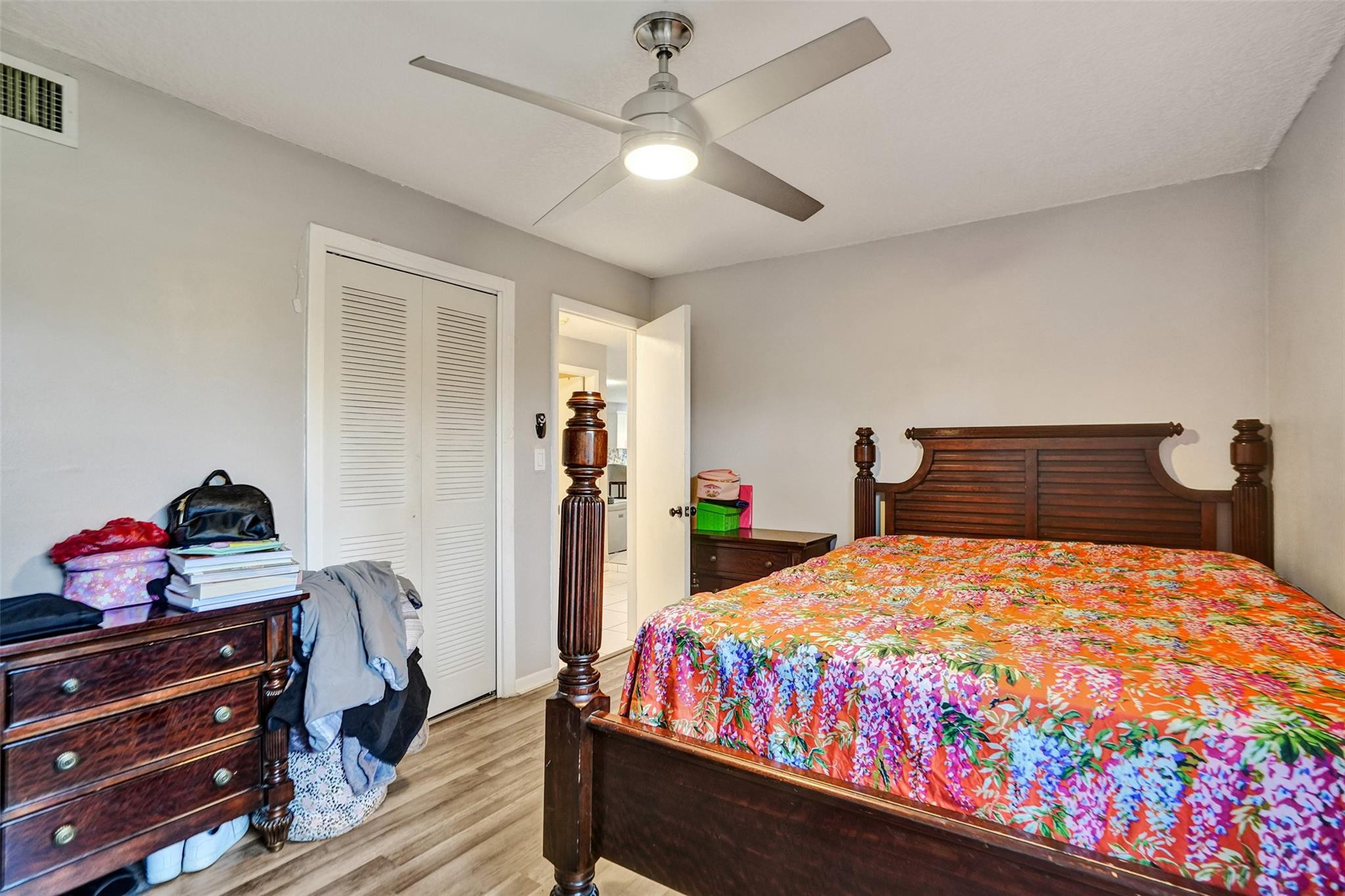 7008 NW 81st, Tamarac FL 33321