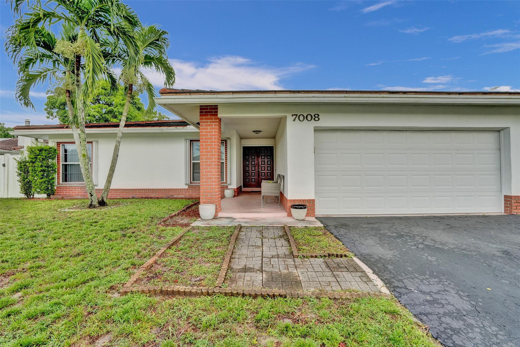 7008 NW 81st, Tamarac FL 33321