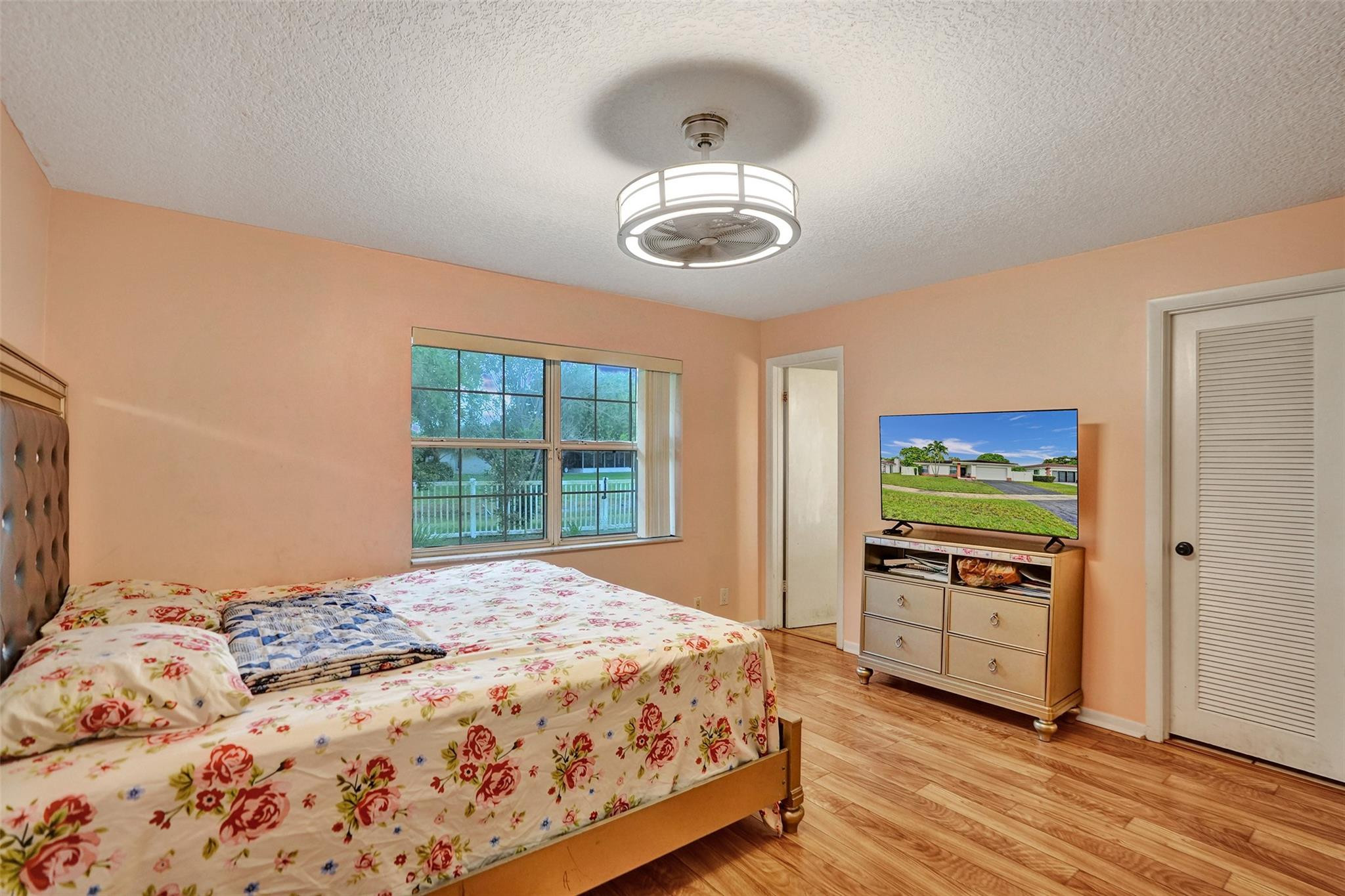 7008 NW 81st, Tamarac FL 33321