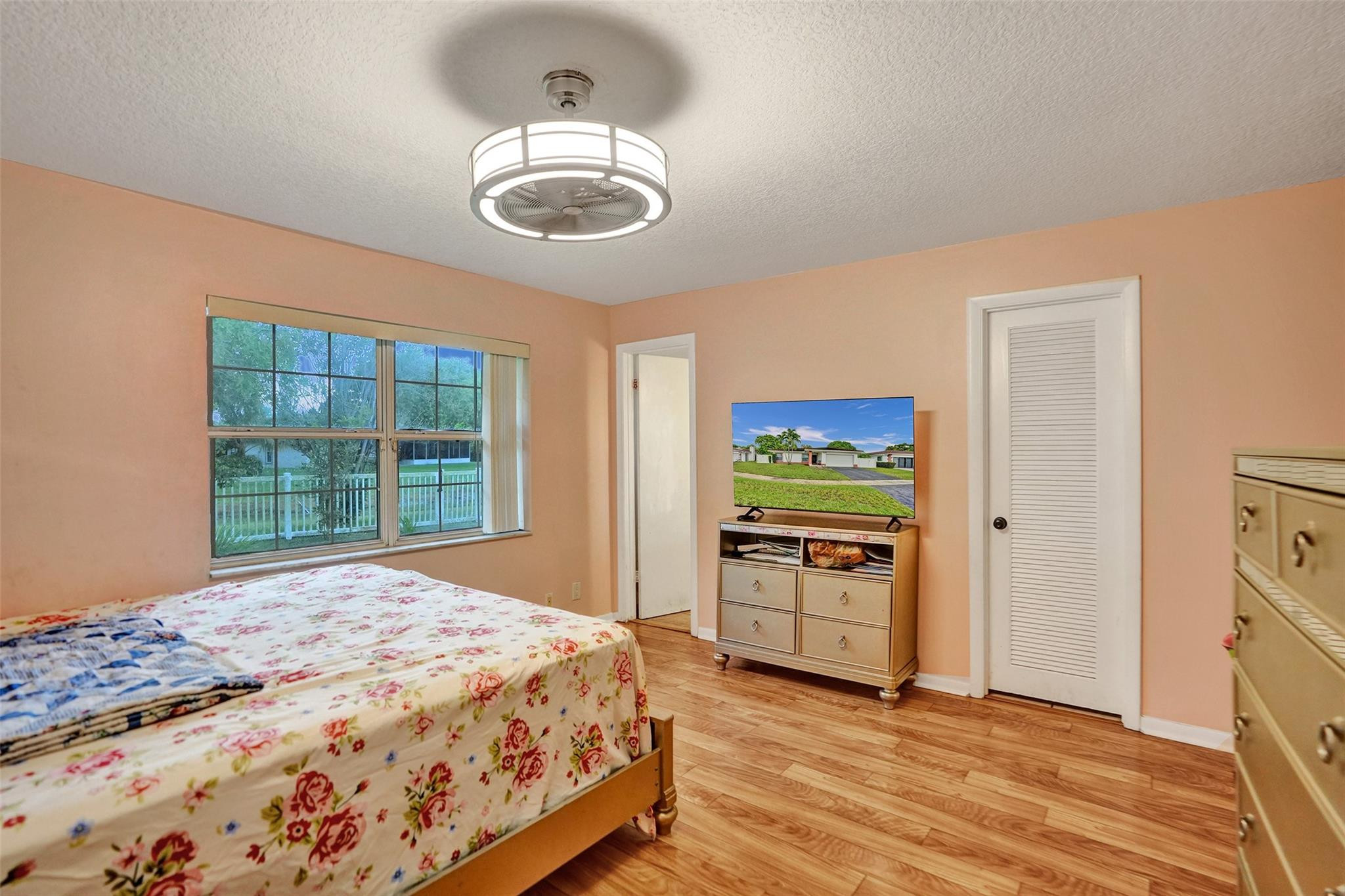 7008 NW 81st, Tamarac FL 33321