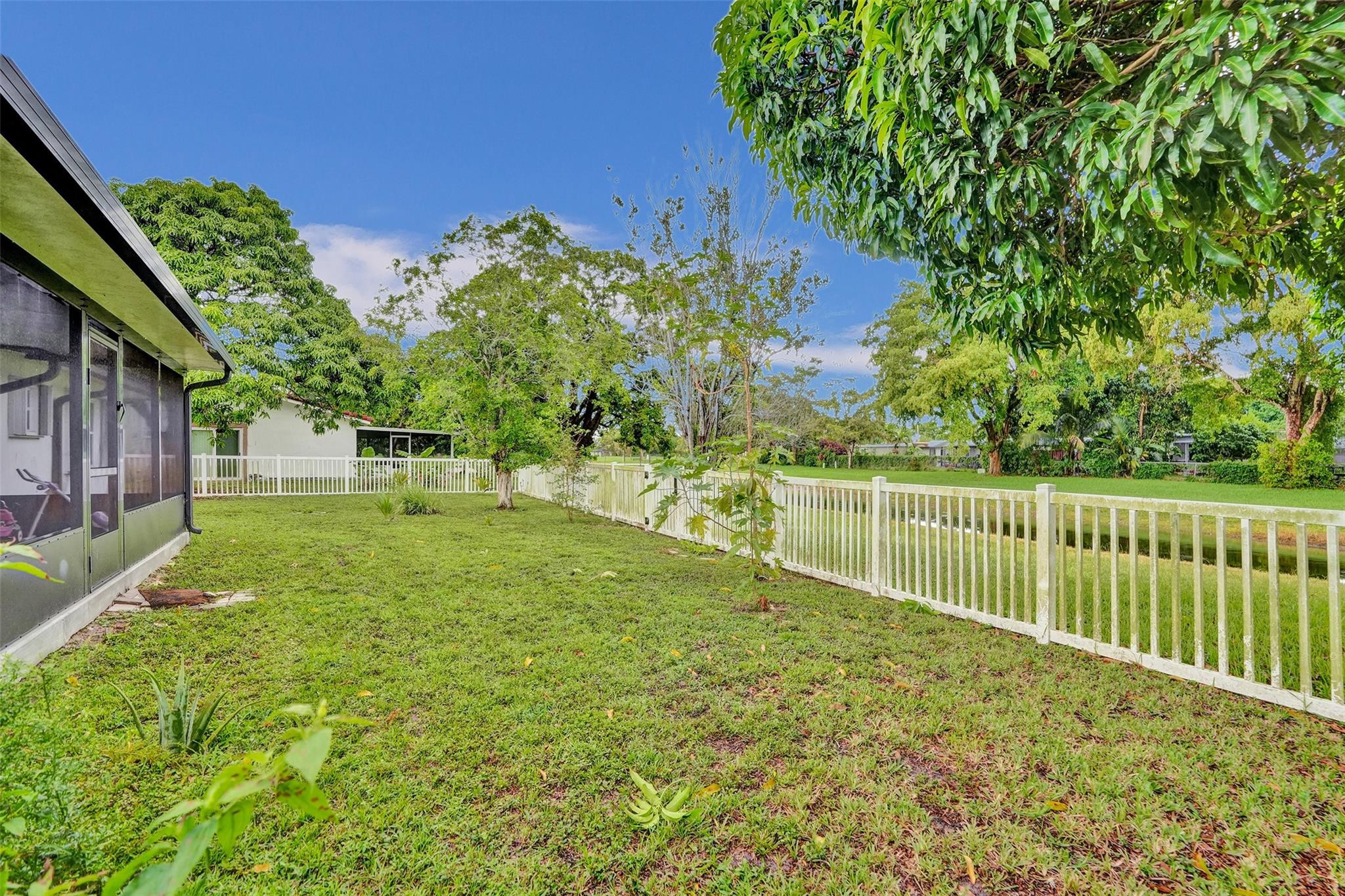 7008 NW 81st, Tamarac FL 33321