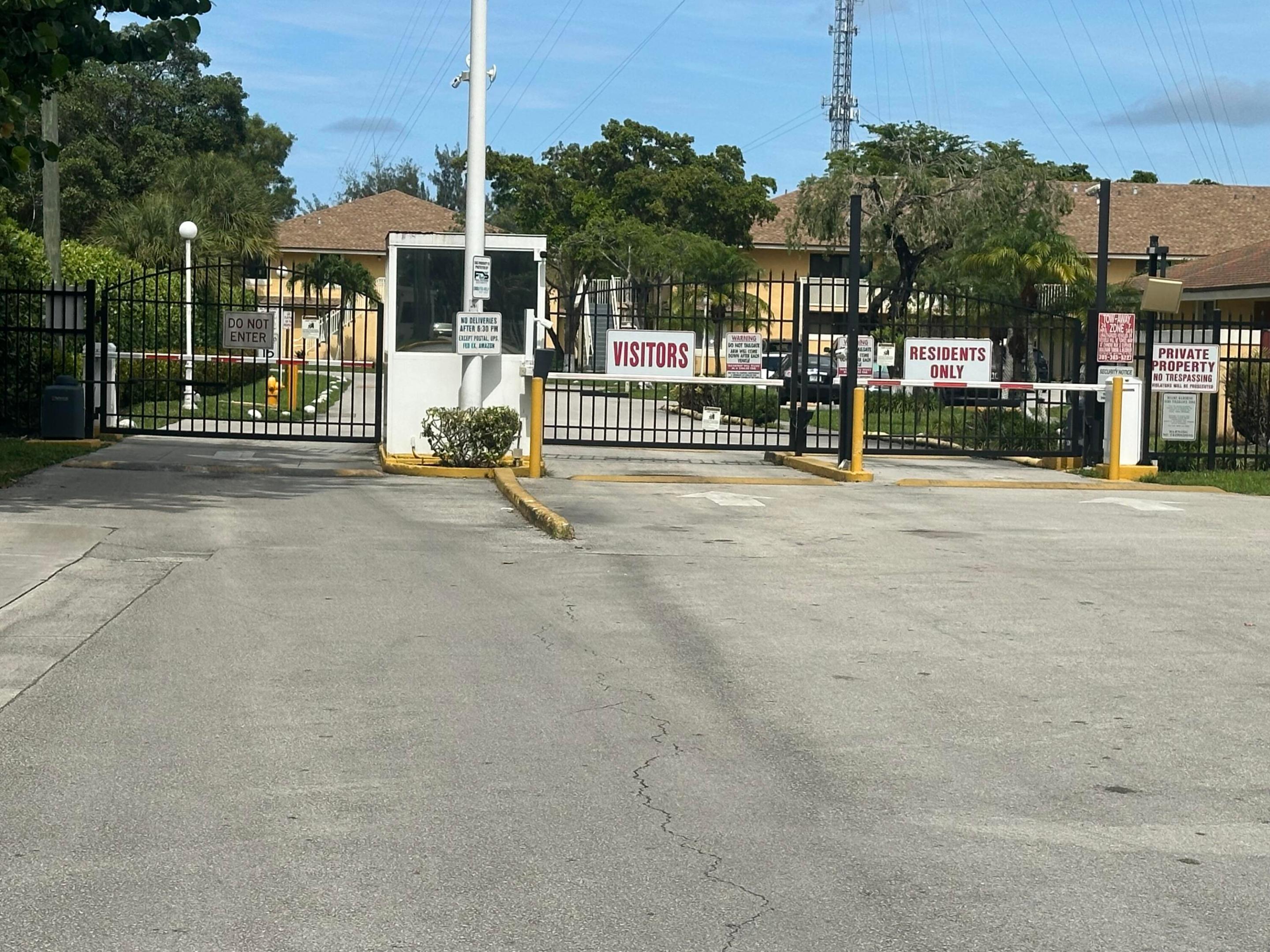 410 NW 214th #105, Miami Gardens FL 33169