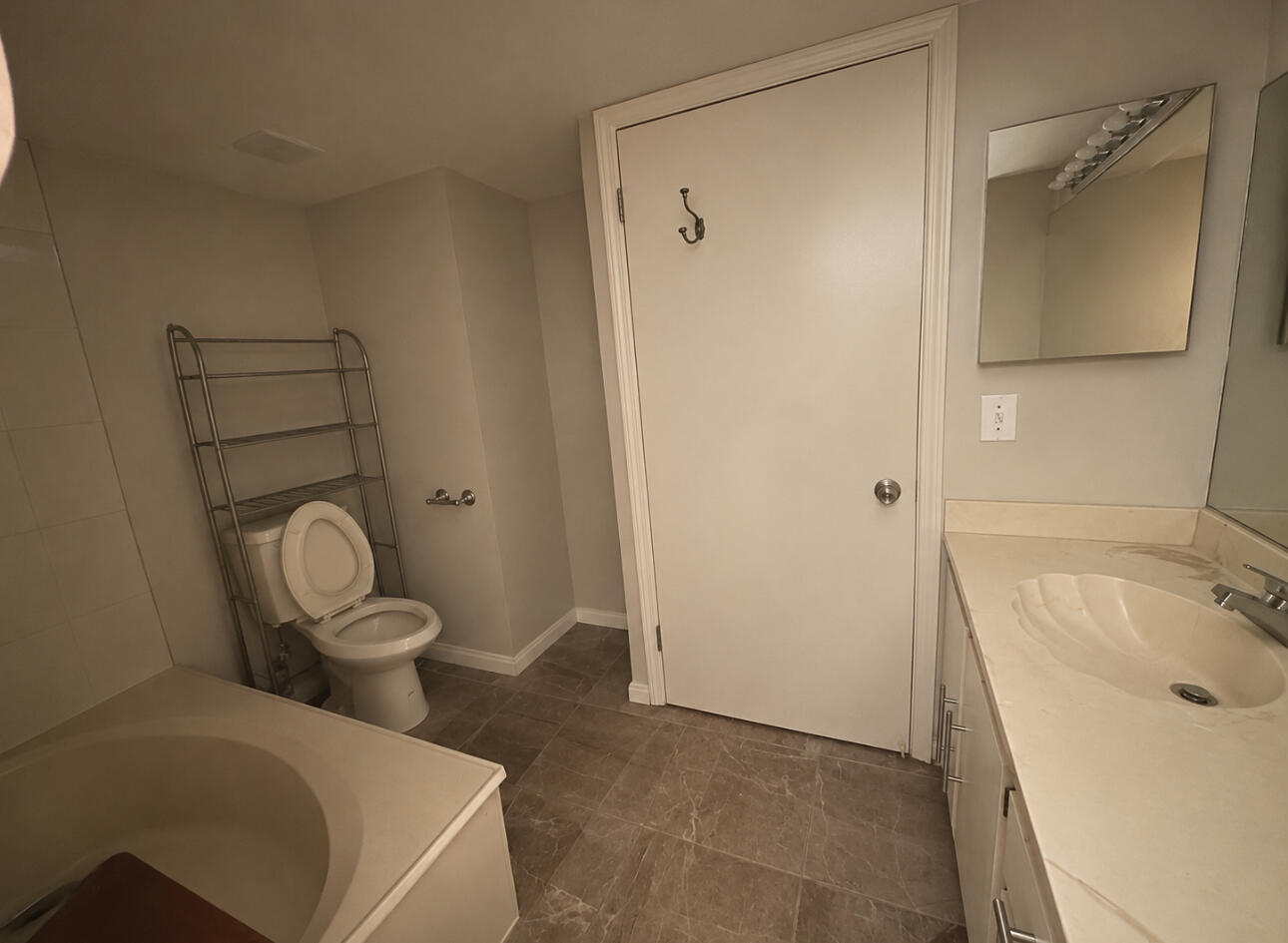 410 NW 214th #105, Miami Gardens FL 33169
