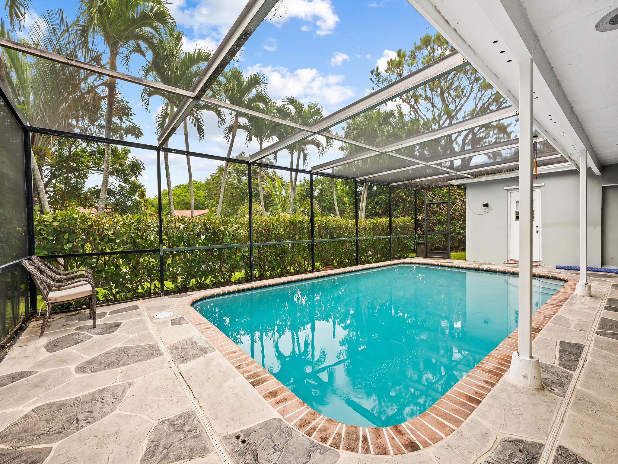 10497 NW 4th, Fort Lauderdale FL 33071