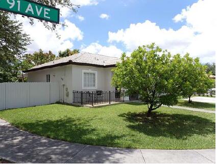 16307 NW 91st, Miami Lakes FL 33018