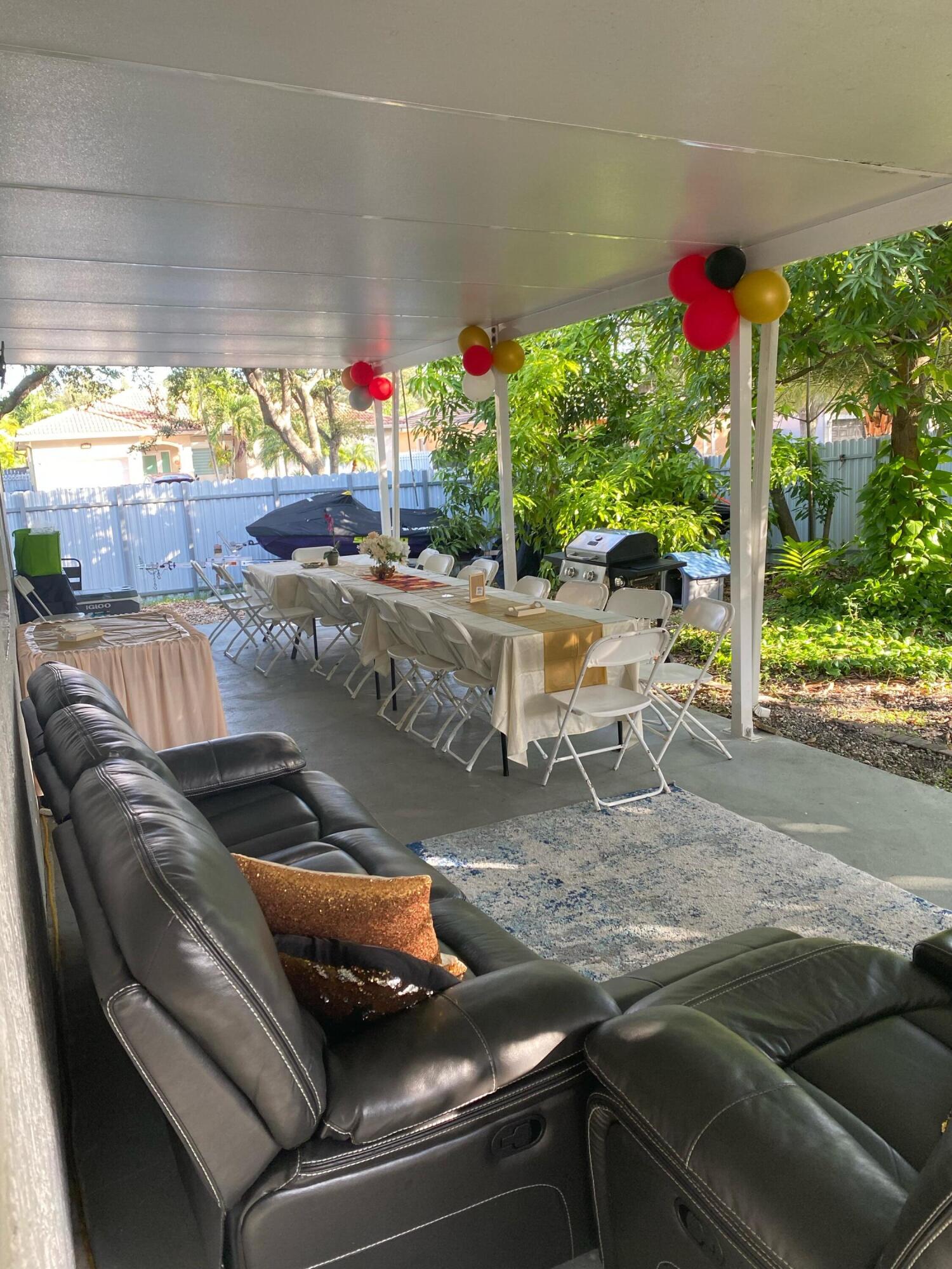 16307 NW 91st, Miami Lakes FL 33018