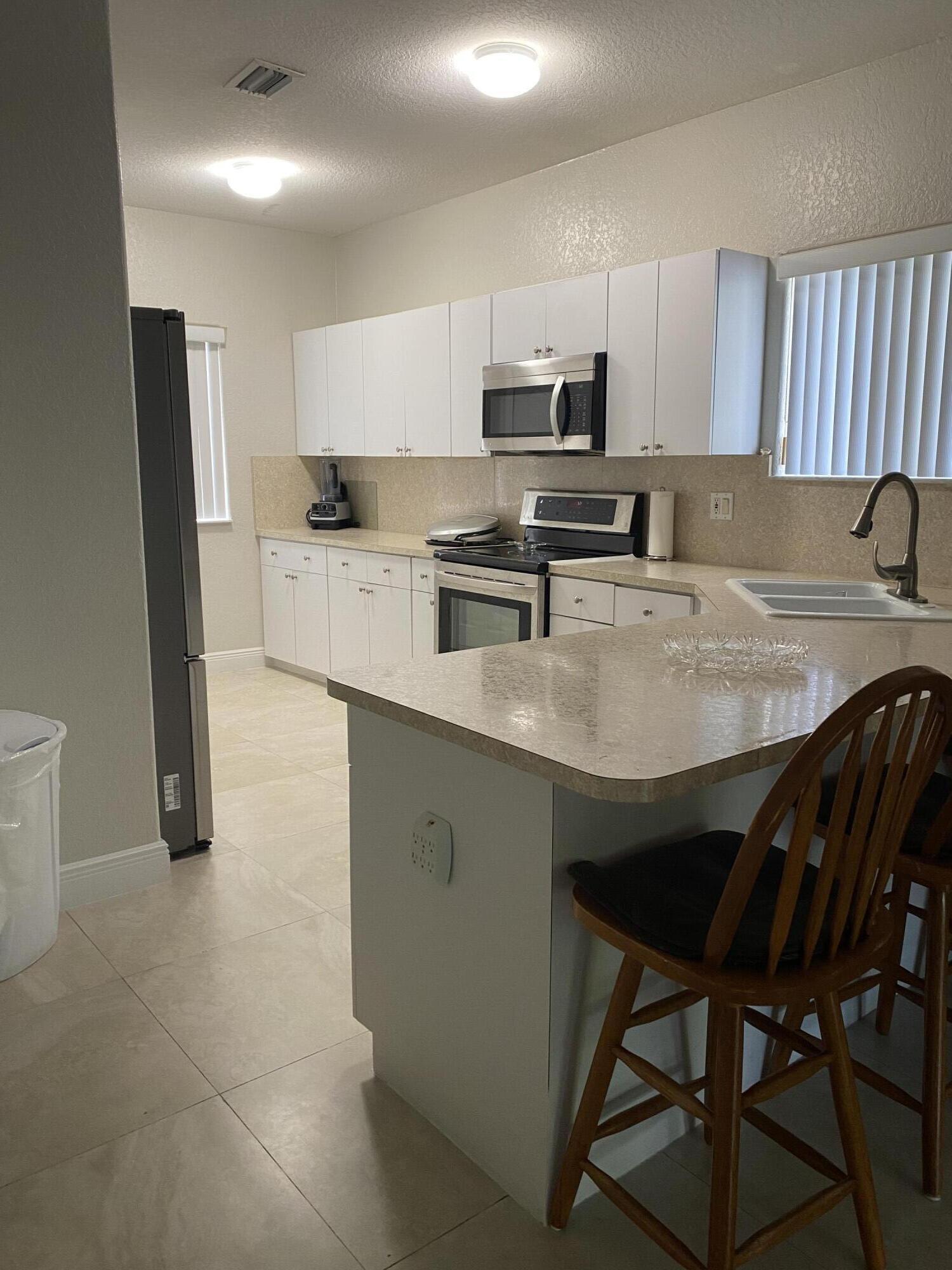 16307 NW 91st, Miami Lakes FL 33018