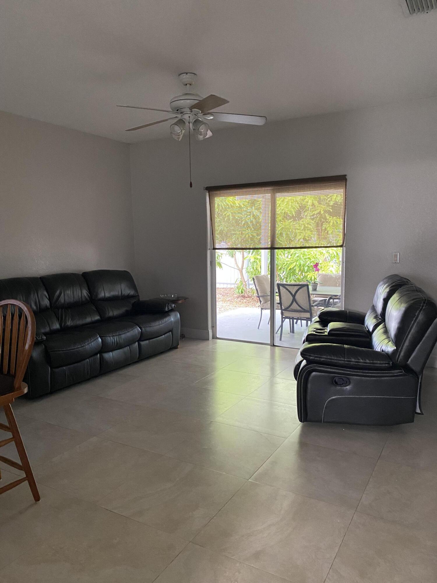 16307 NW 91st, Miami Lakes FL 33018