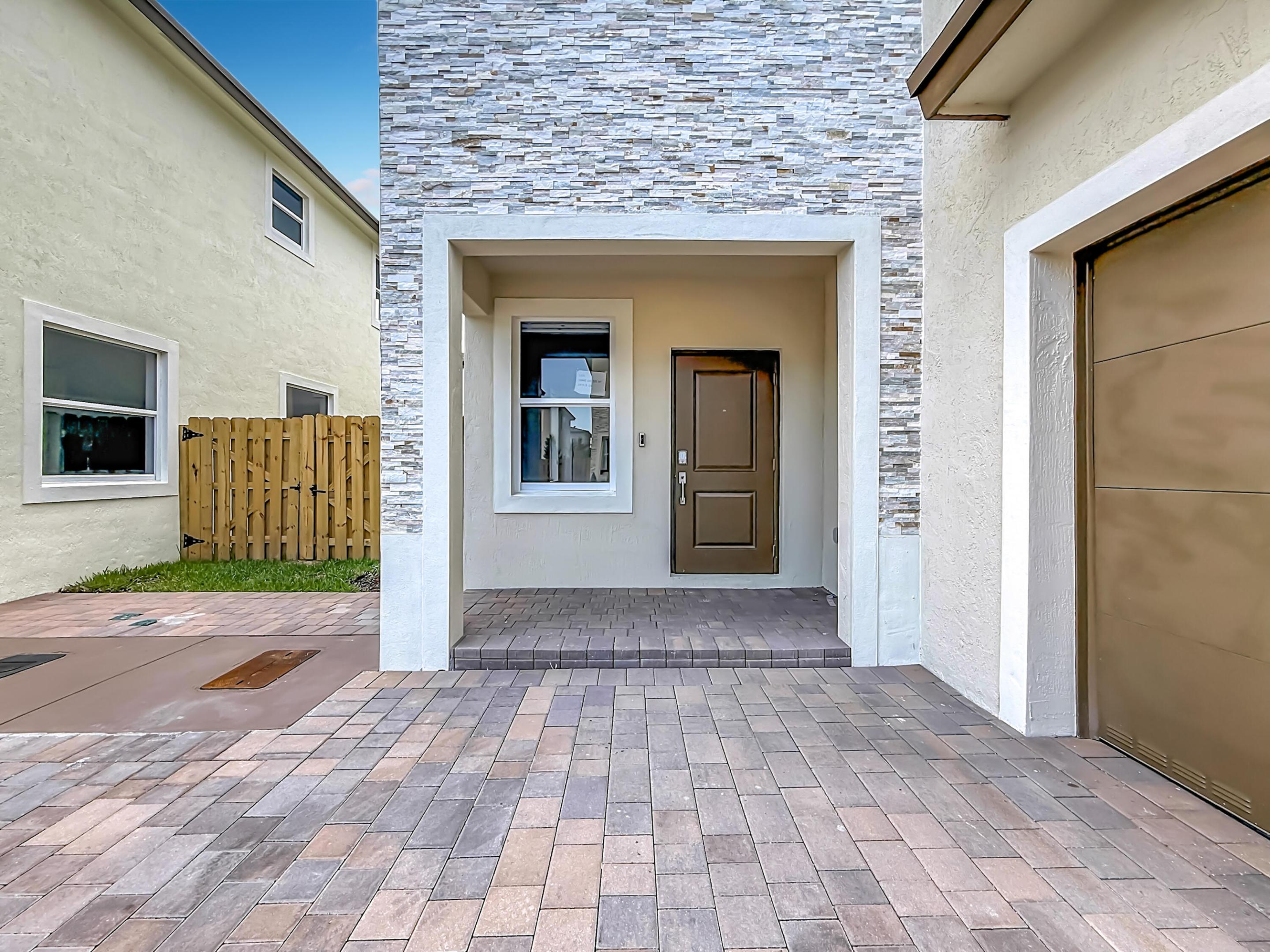 18849 SW 315th, Homestead FL 33030