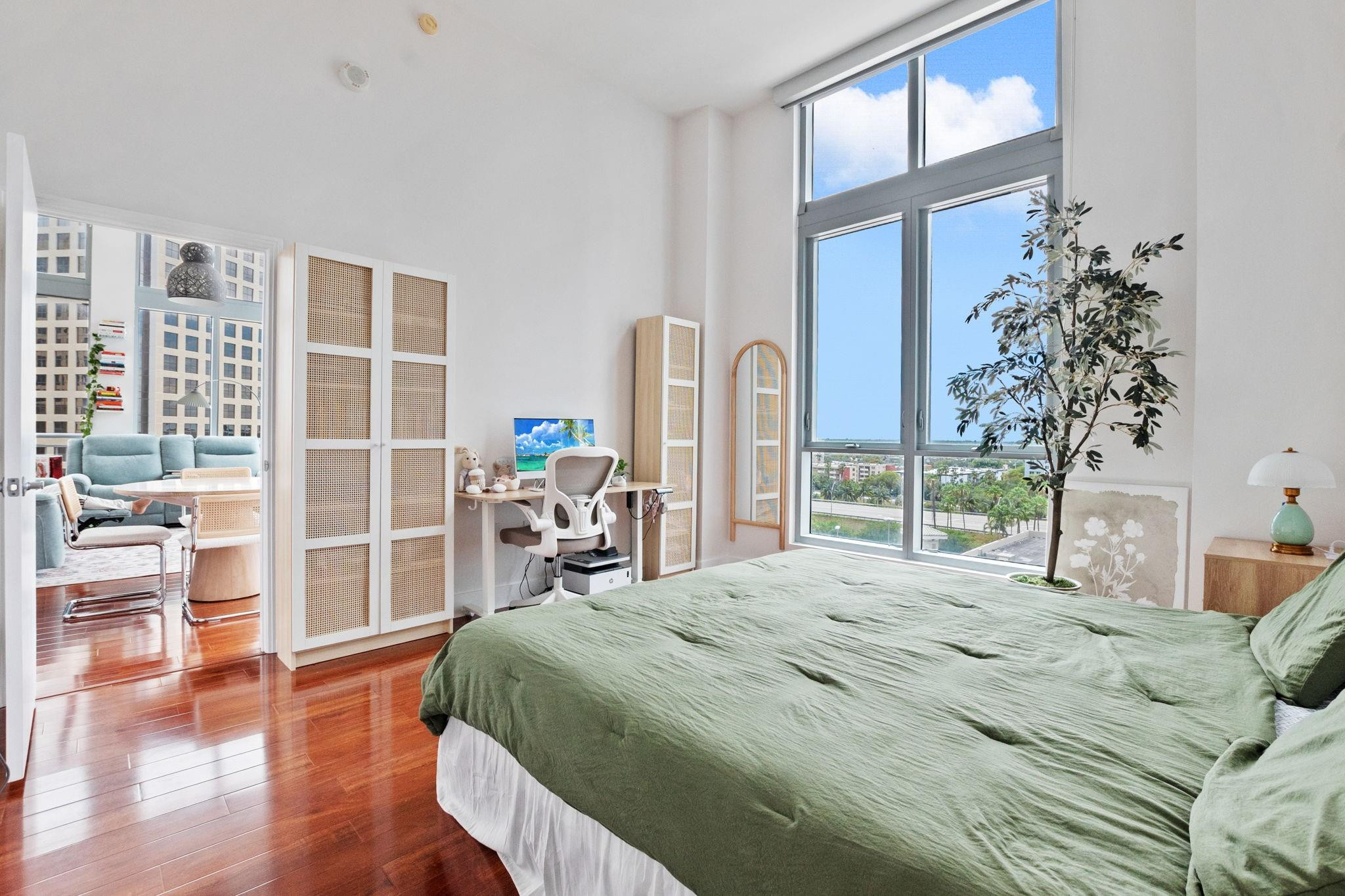9066 SW 73rd #701, Miami FL 33156