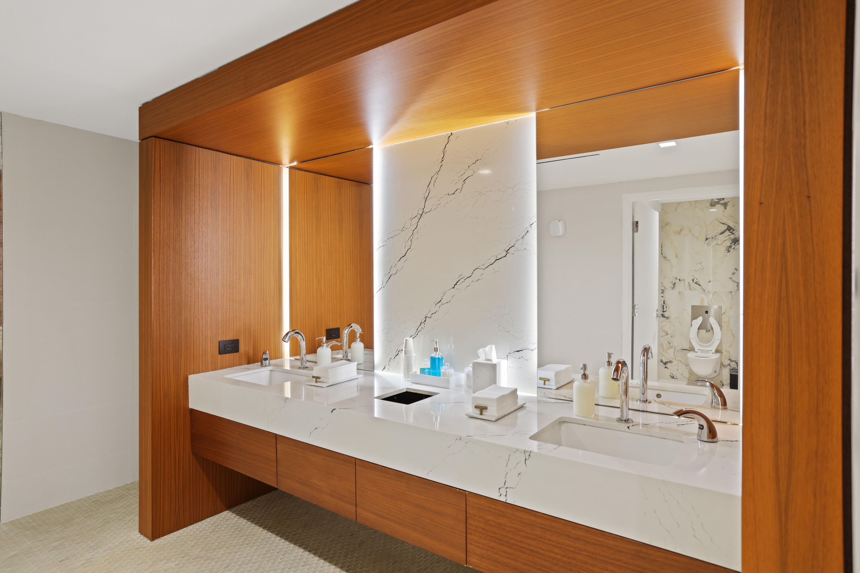 210 SE Mizner #301, Boca Raton FL 33432