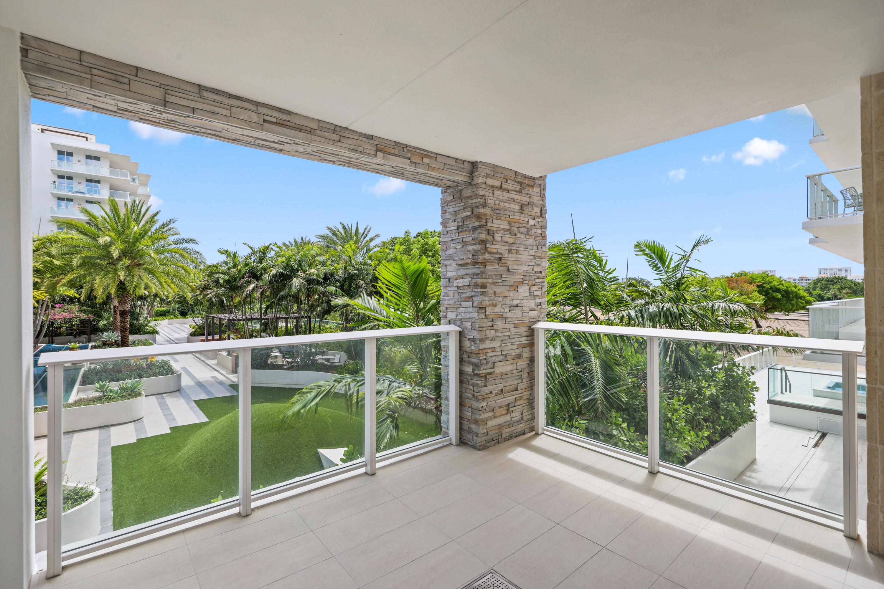 210 SE Mizner #301, Boca Raton FL 33432