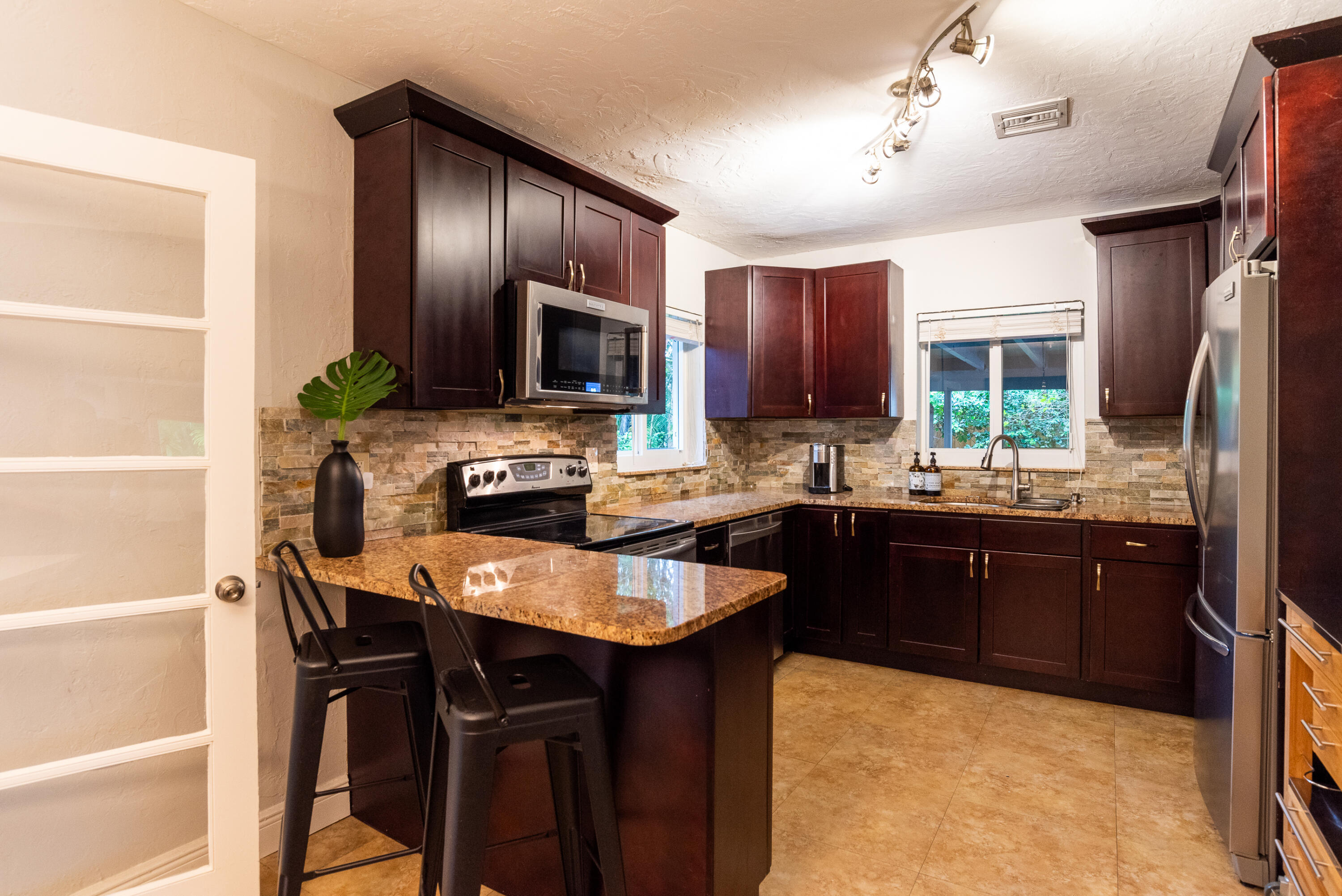1401 NE 17th, Fort Lauderdale FL 33304