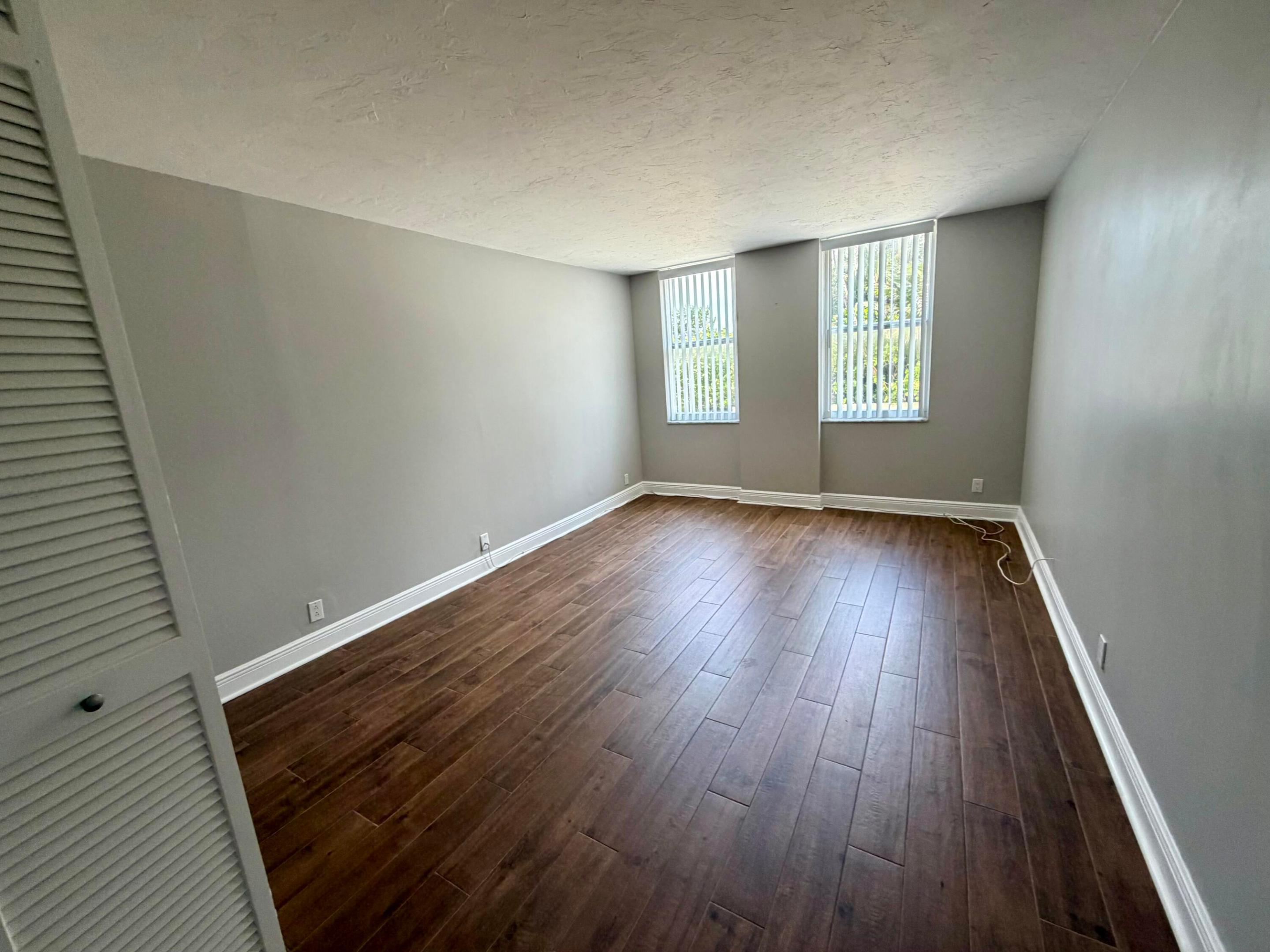 1147 Hillsboro Mile #214, Hillsboro Beach FL 33062