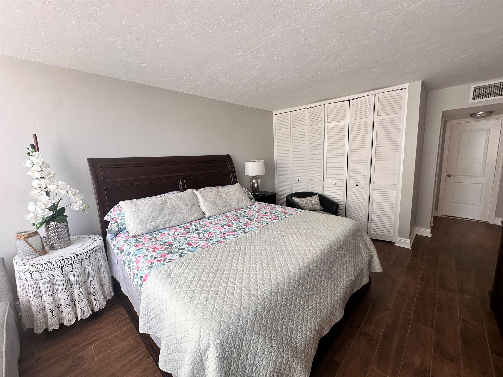 1147 Hillsboro Mile #214, Hillsboro Beach FL 33062