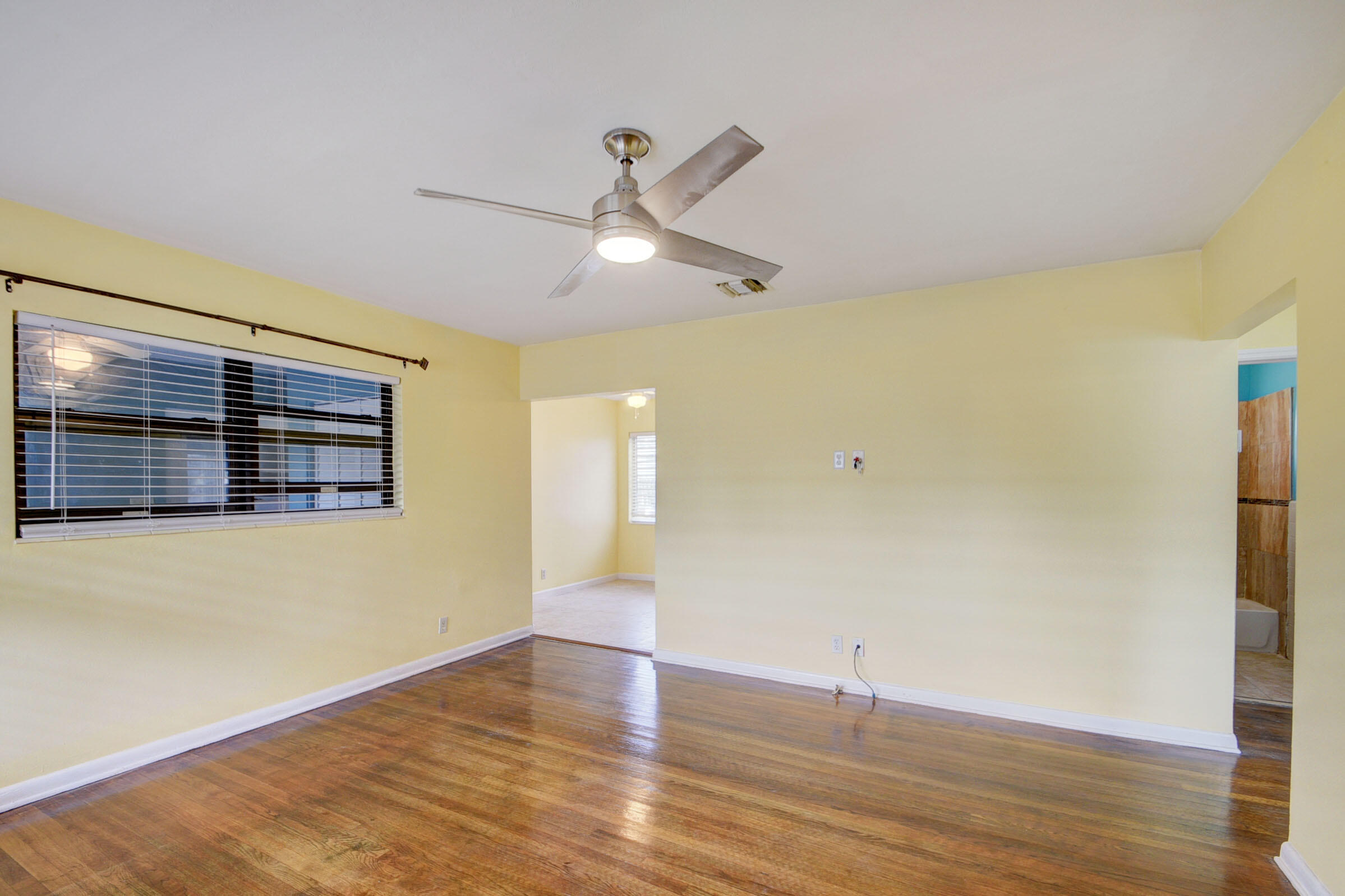511 Minnesota, Lantana FL 33462