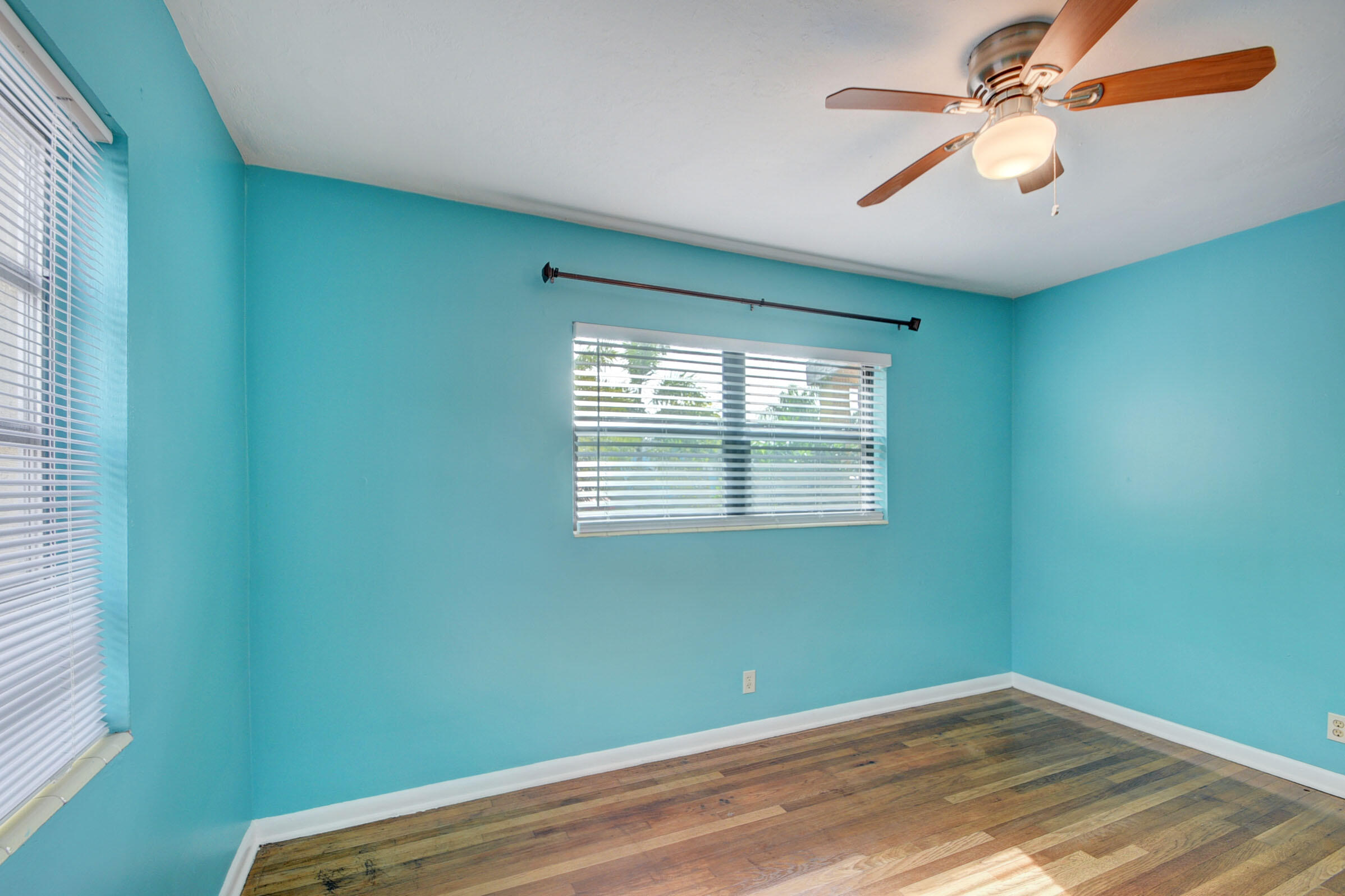511 Minnesota, Lantana FL 33462