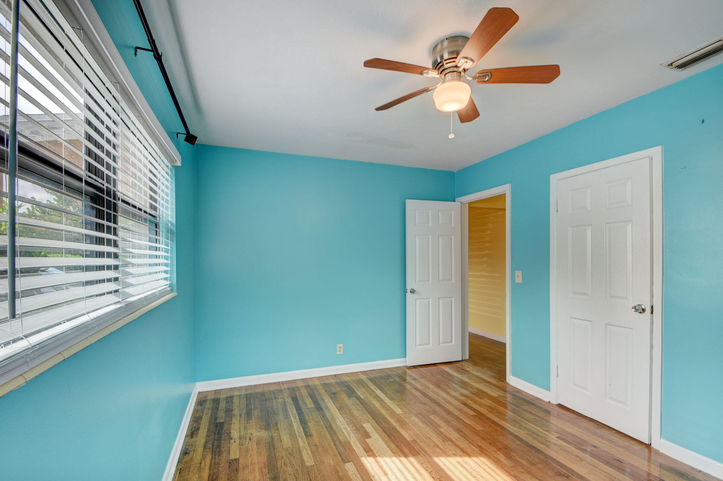 511 Minnesota, Lantana FL 33462