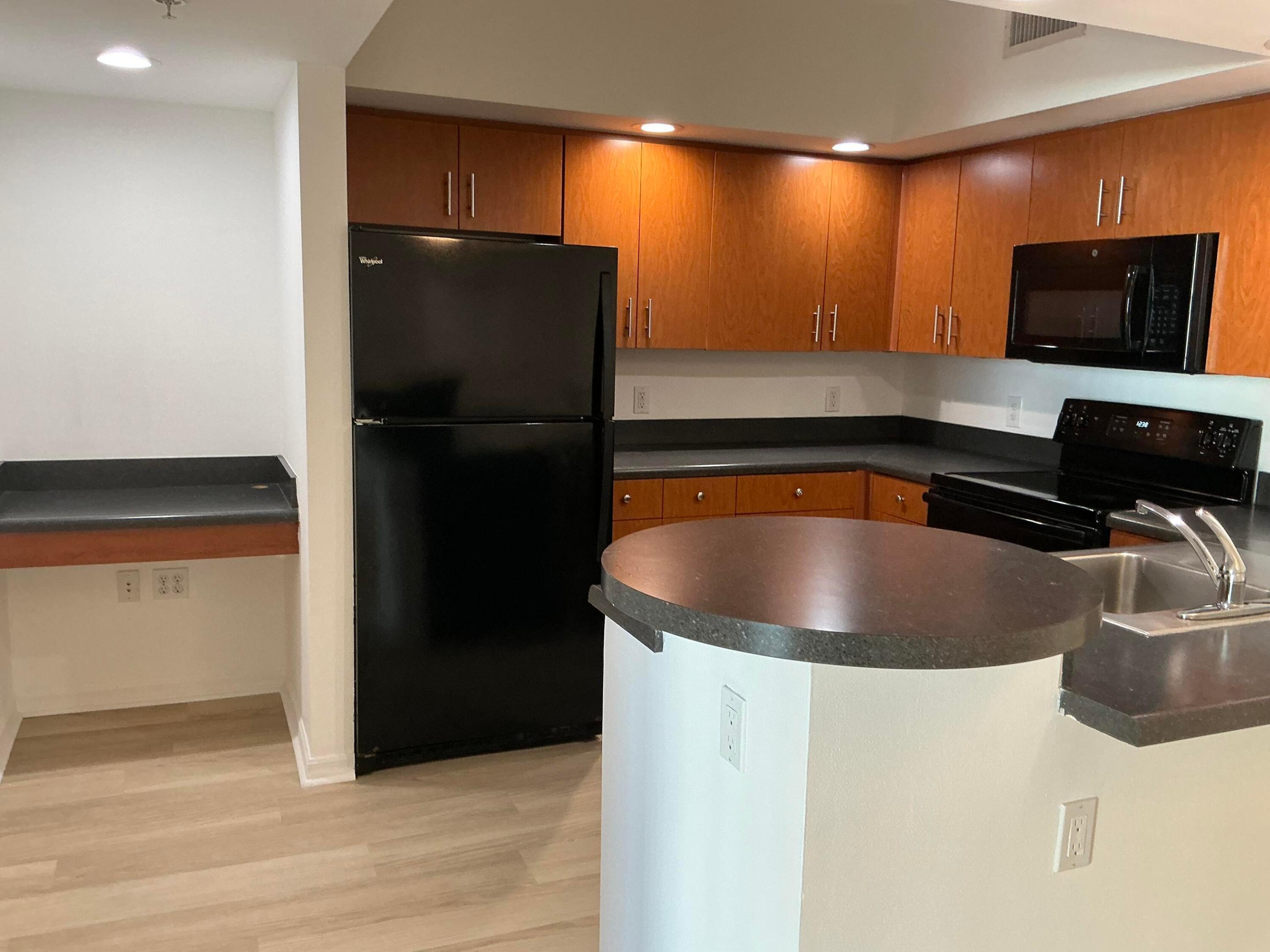 100 N Federal #723, Fort Lauderdale FL 33301