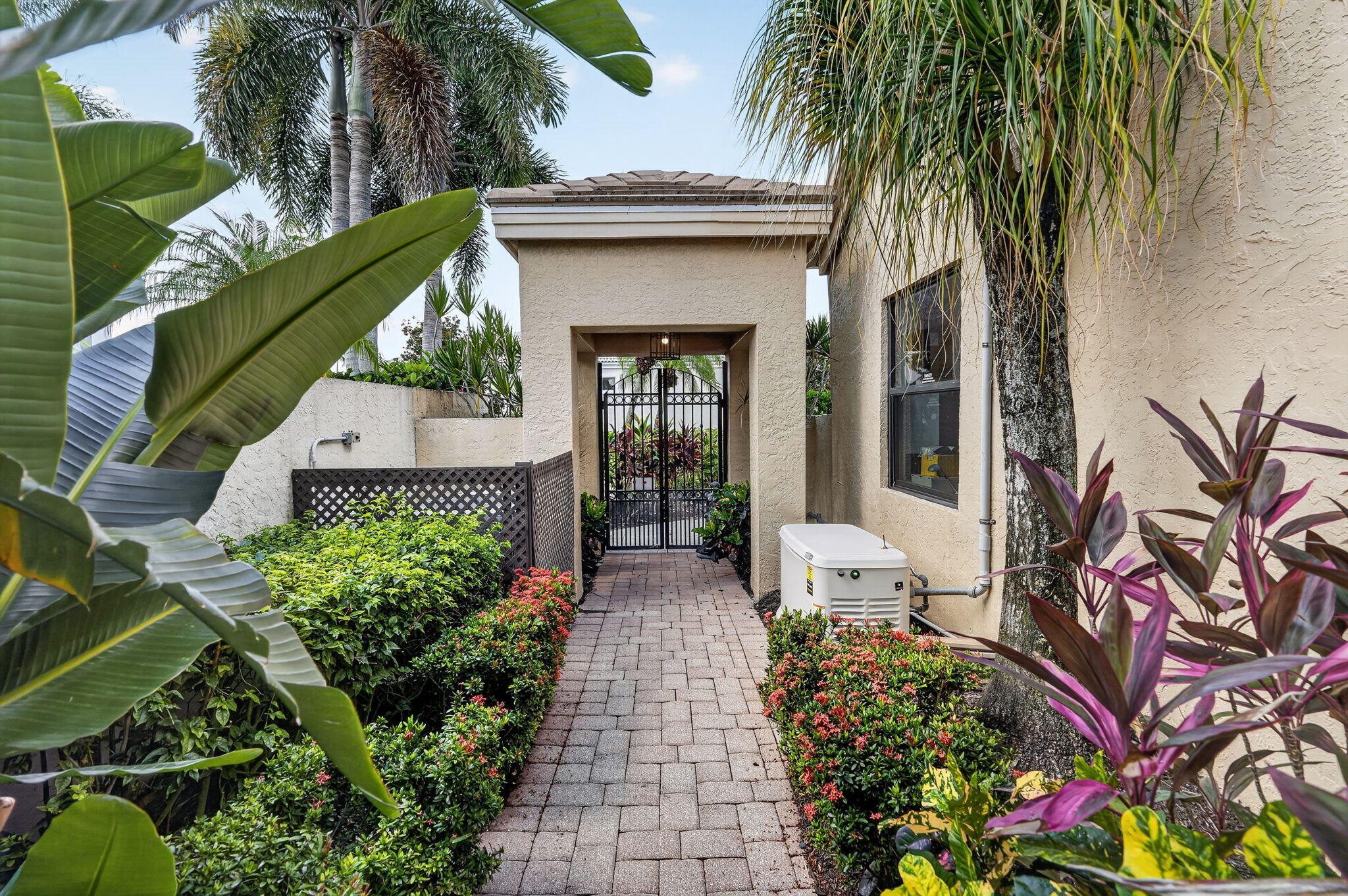 210 Coral Cay, Palm Beach Gardens FL 33418