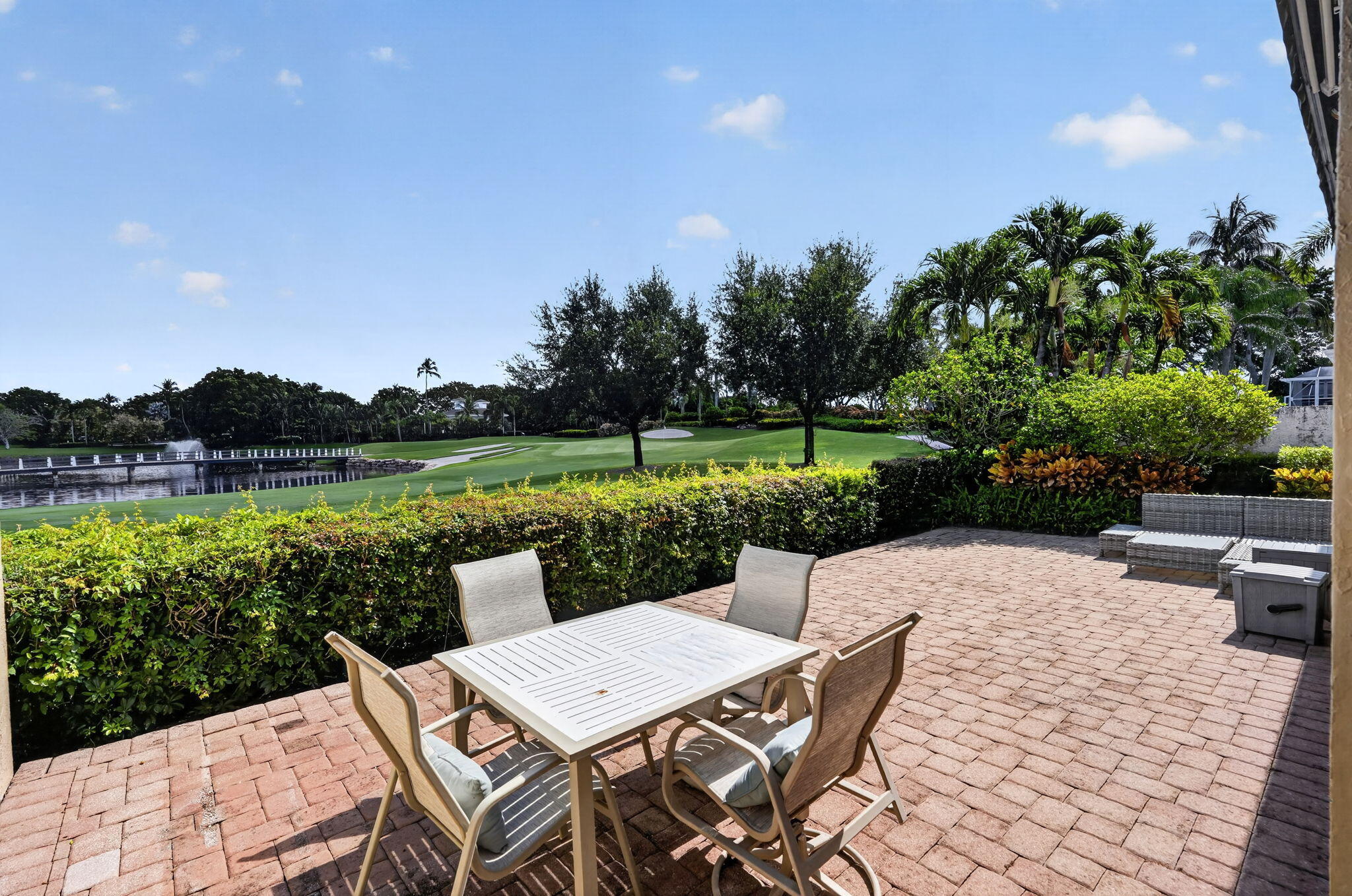 210 Coral Cay, Palm Beach Gardens FL 33418