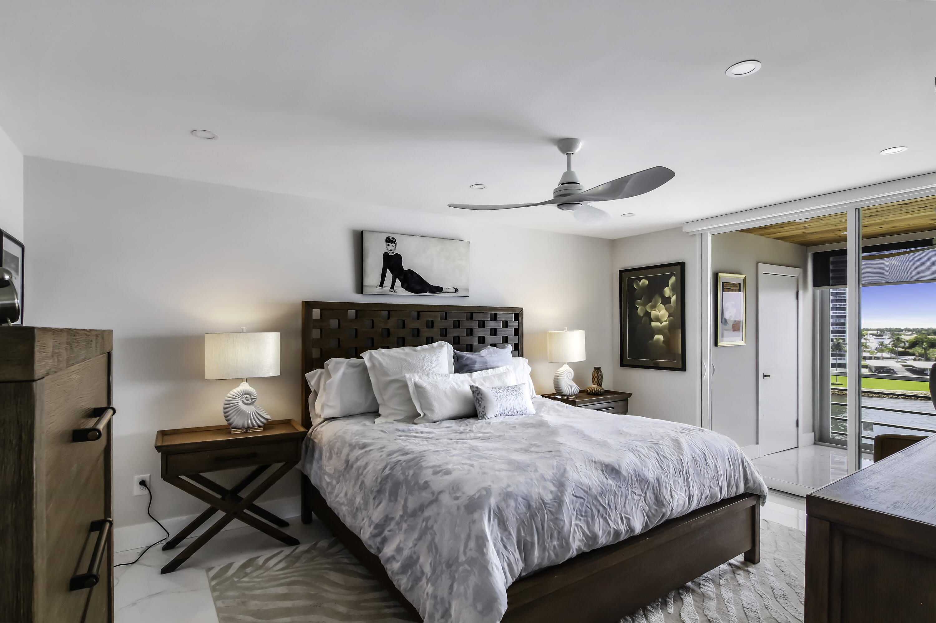 44 Yacht Club #611, North Palm Beach FL 33408