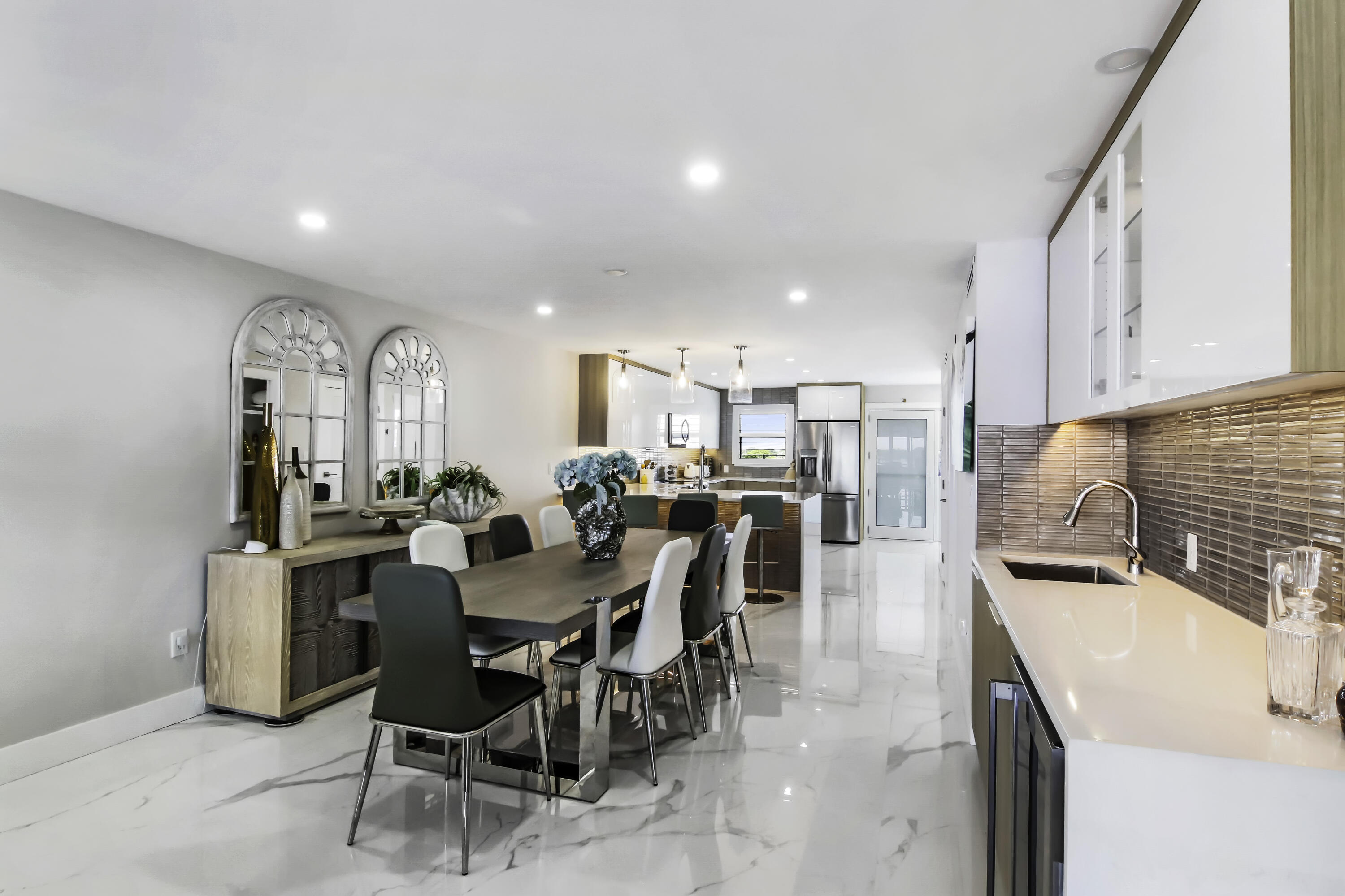44 Yacht Club #611, North Palm Beach FL 33408