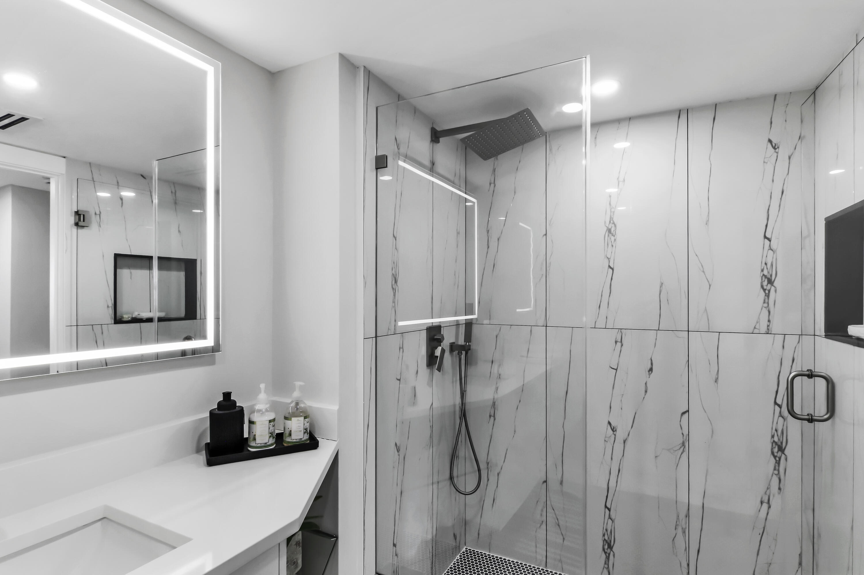 44 Yacht Club #611, North Palm Beach FL 33408