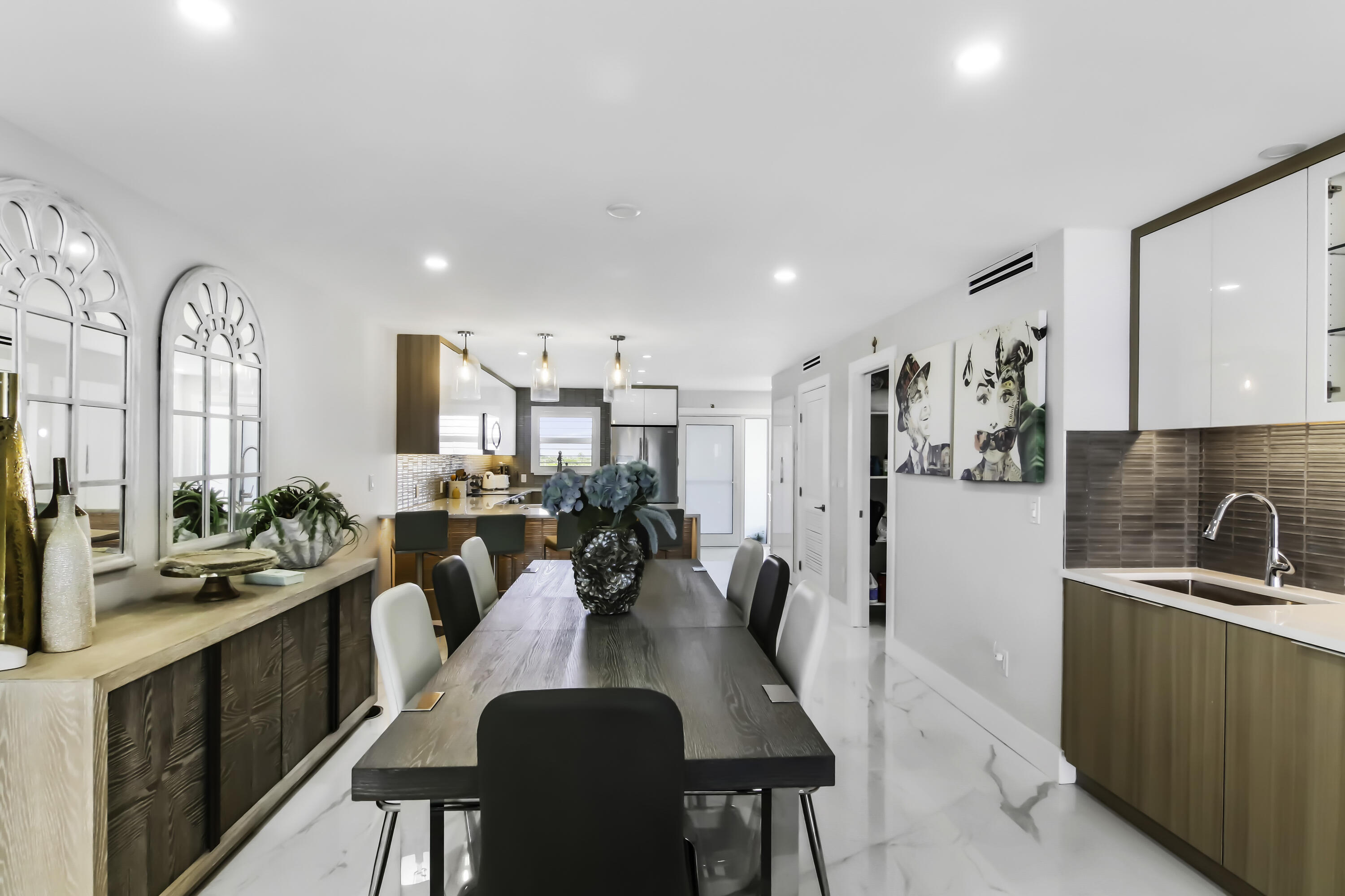 44 Yacht Club #611, North Palm Beach FL 33408