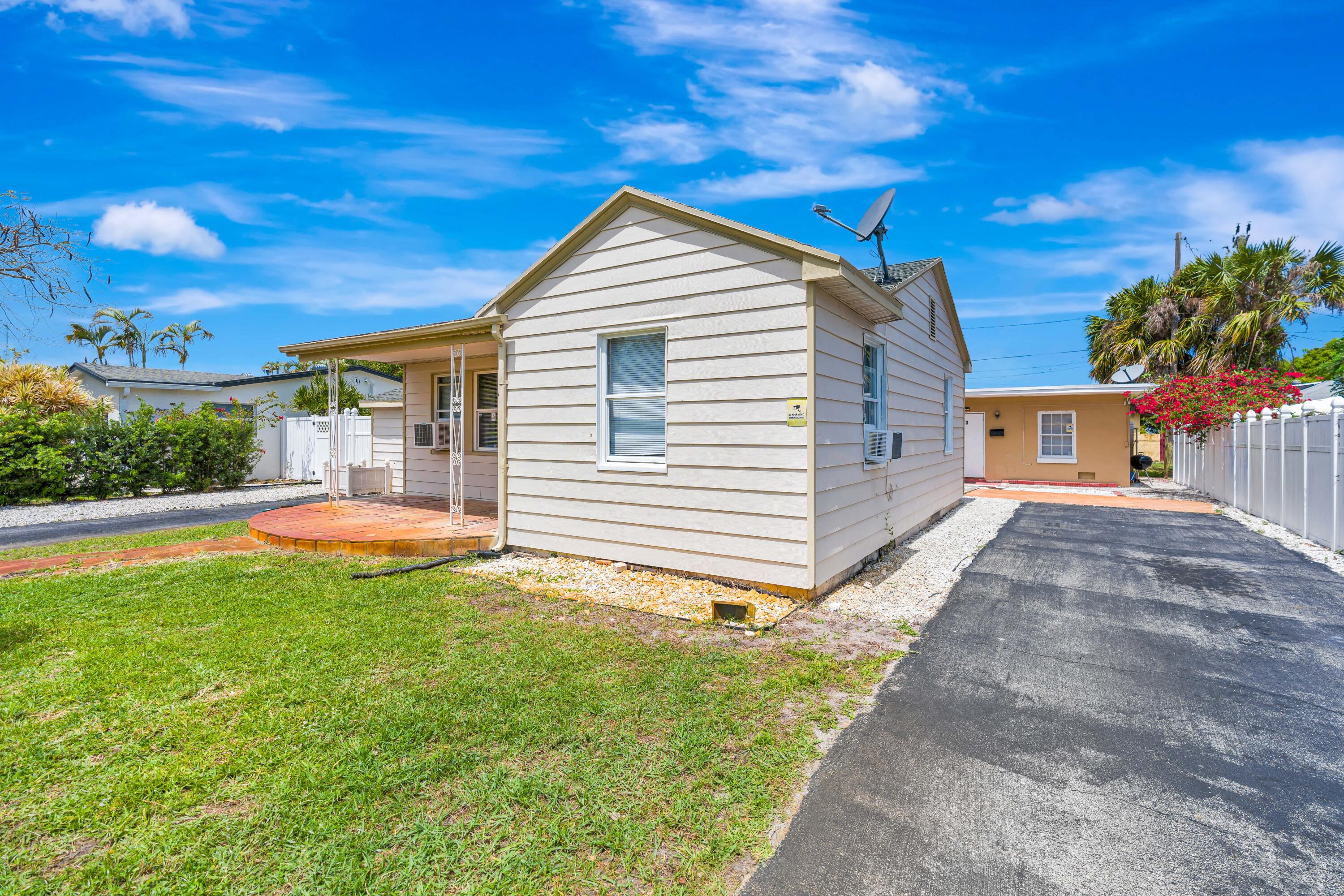 505 Foresteria, Lake Park FL 33403