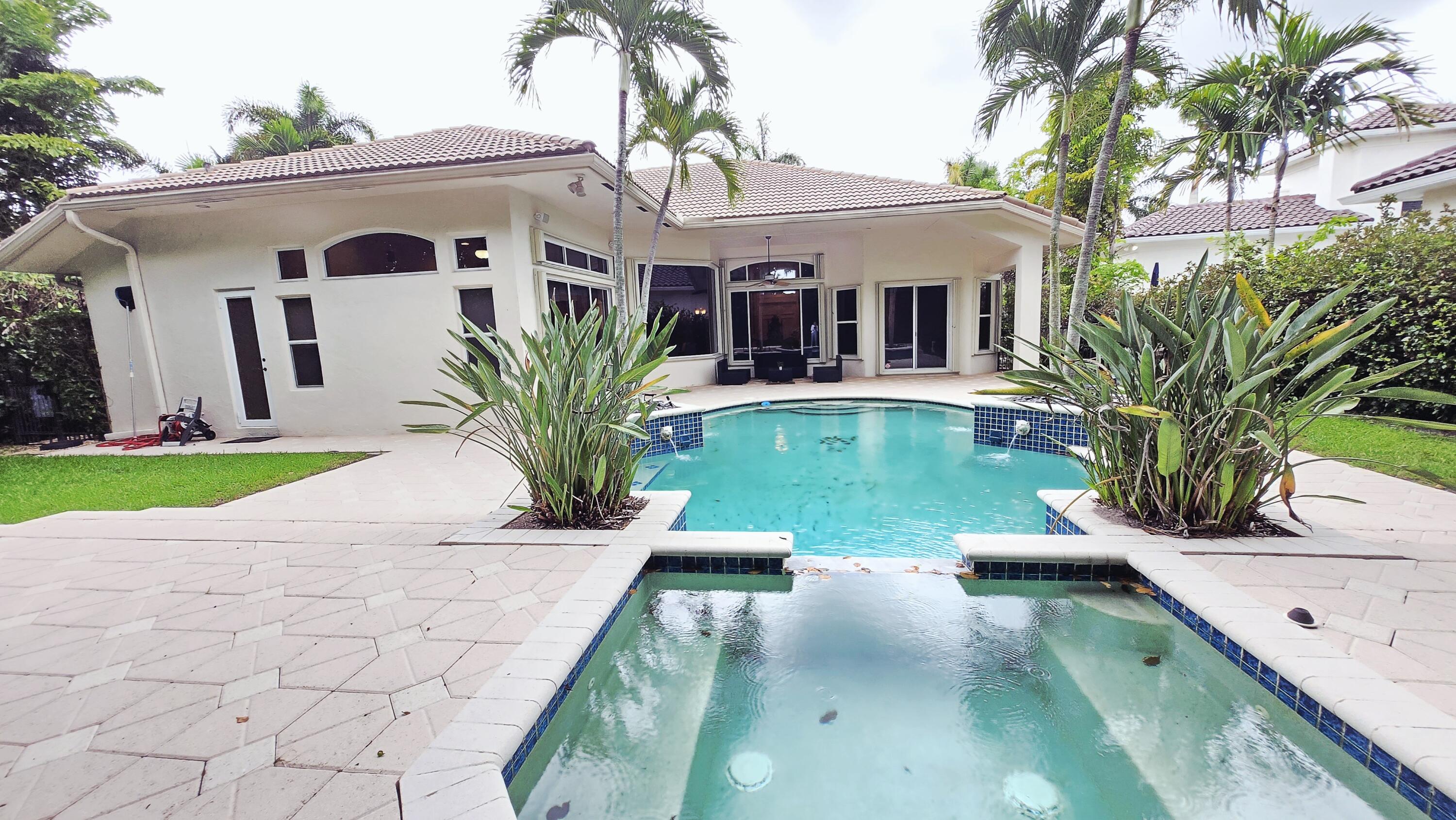 11065 Canary Island, Plantation FL 33324
