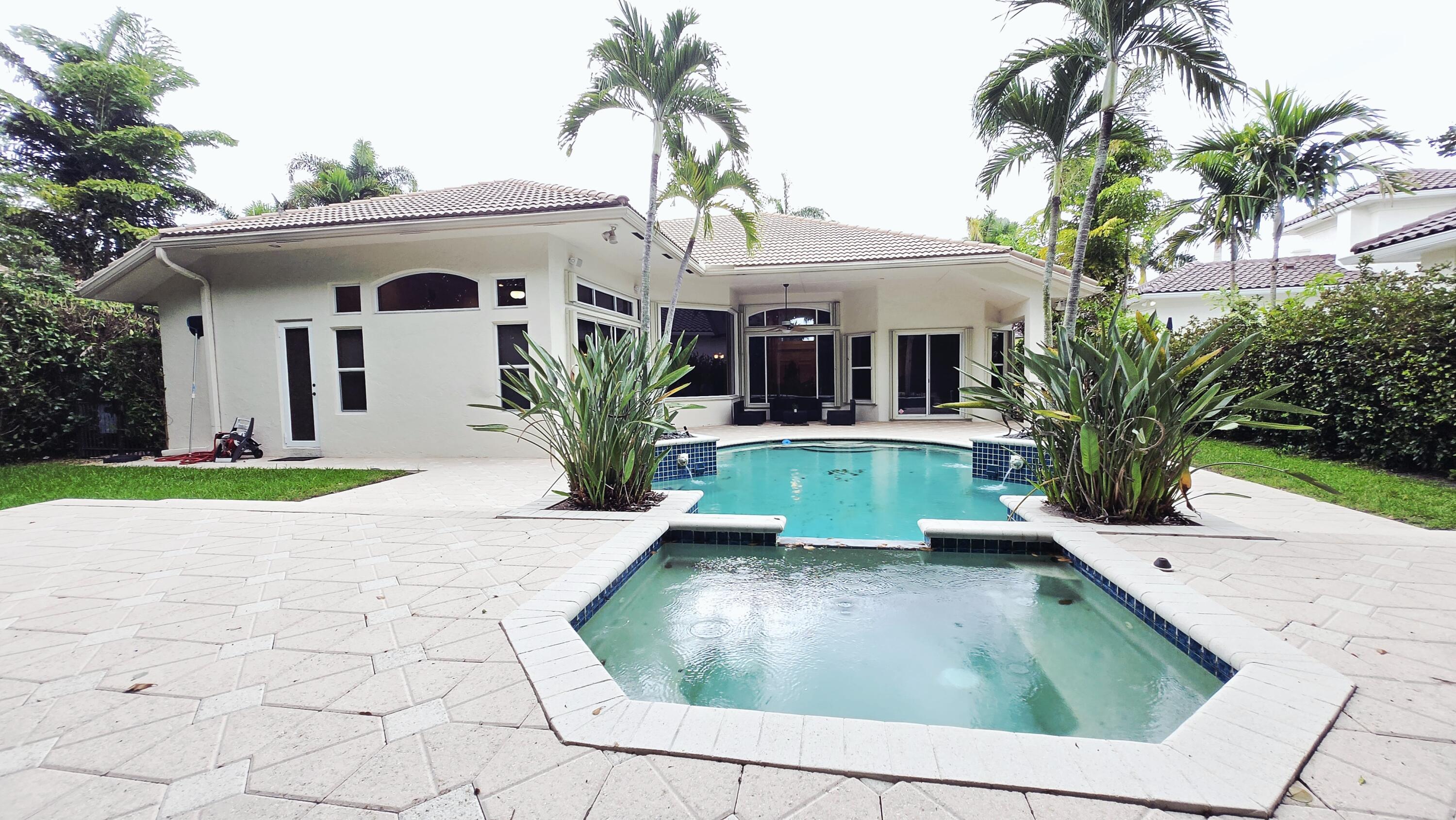 11065 Canary Island, Plantation FL 33324