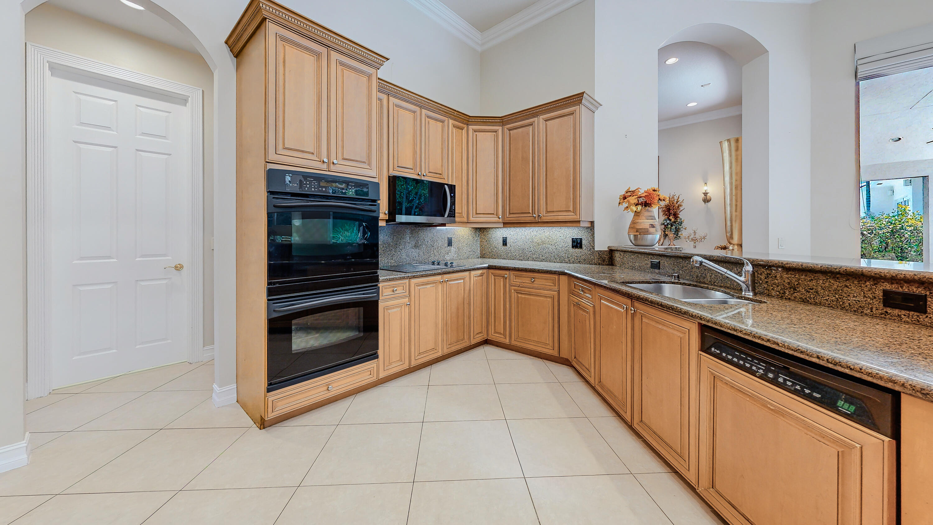 11065 Canary Island, Plantation FL 33324